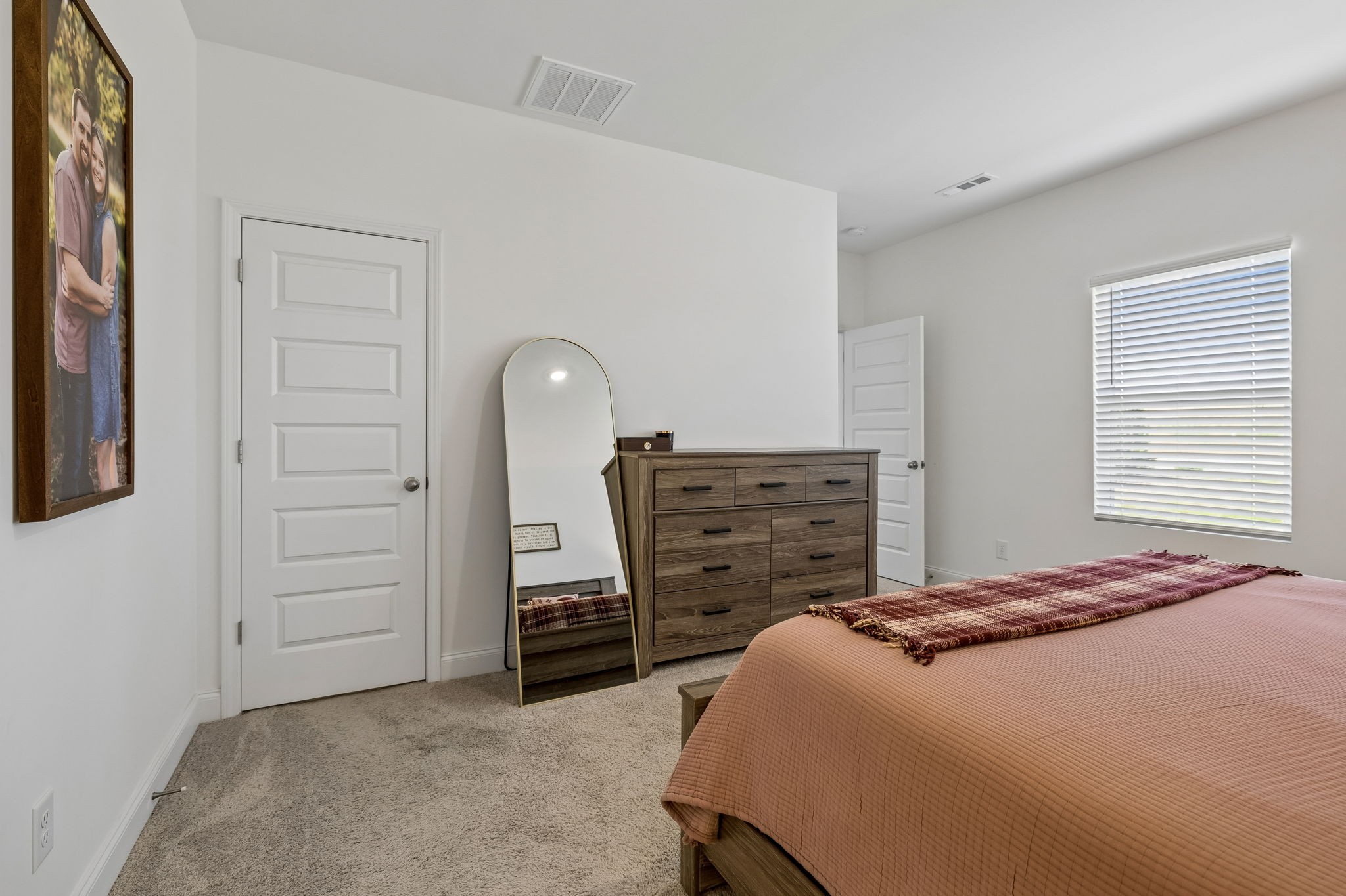 3613 Elene Way Property Photo 23