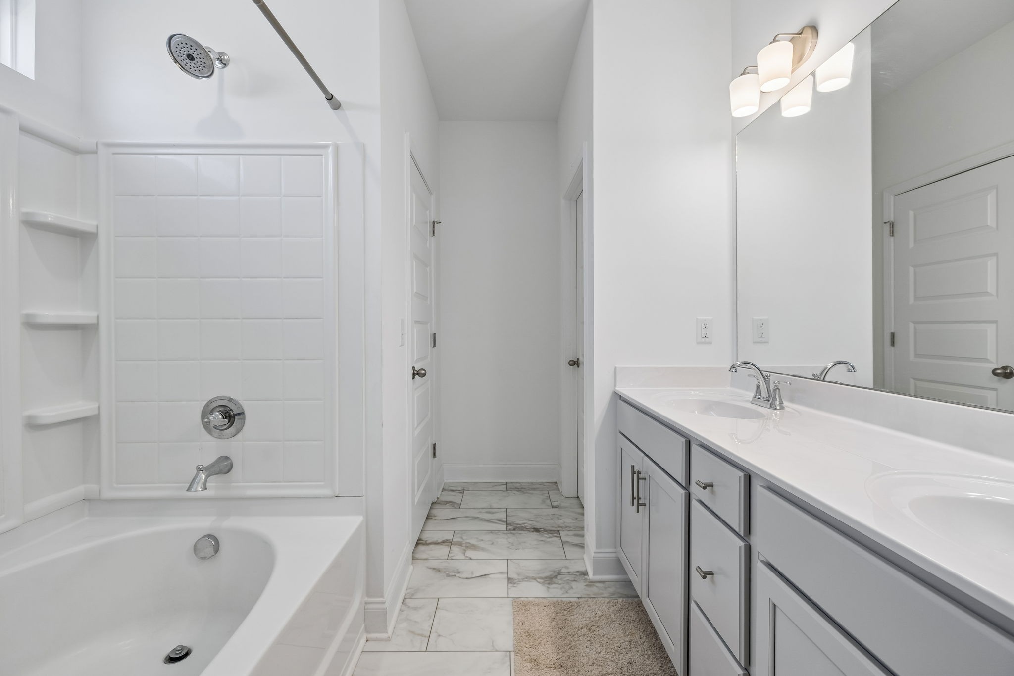 3613 Elene Way Property Photo 26
