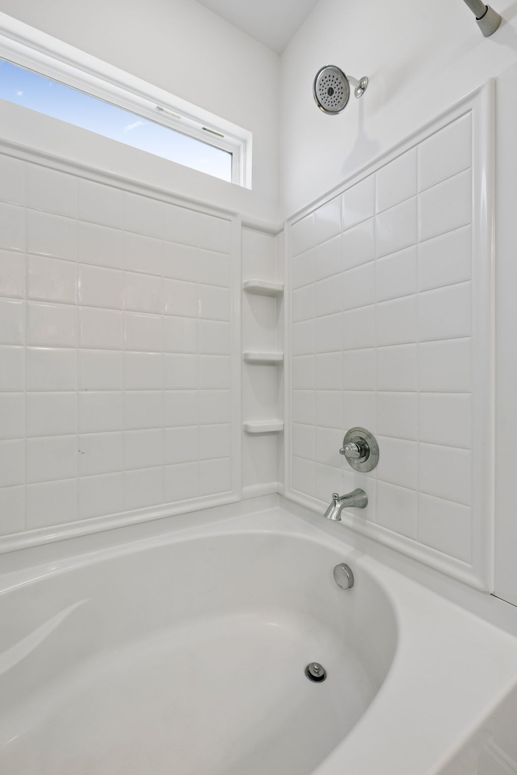 3613 Elene Way Property Photo 28