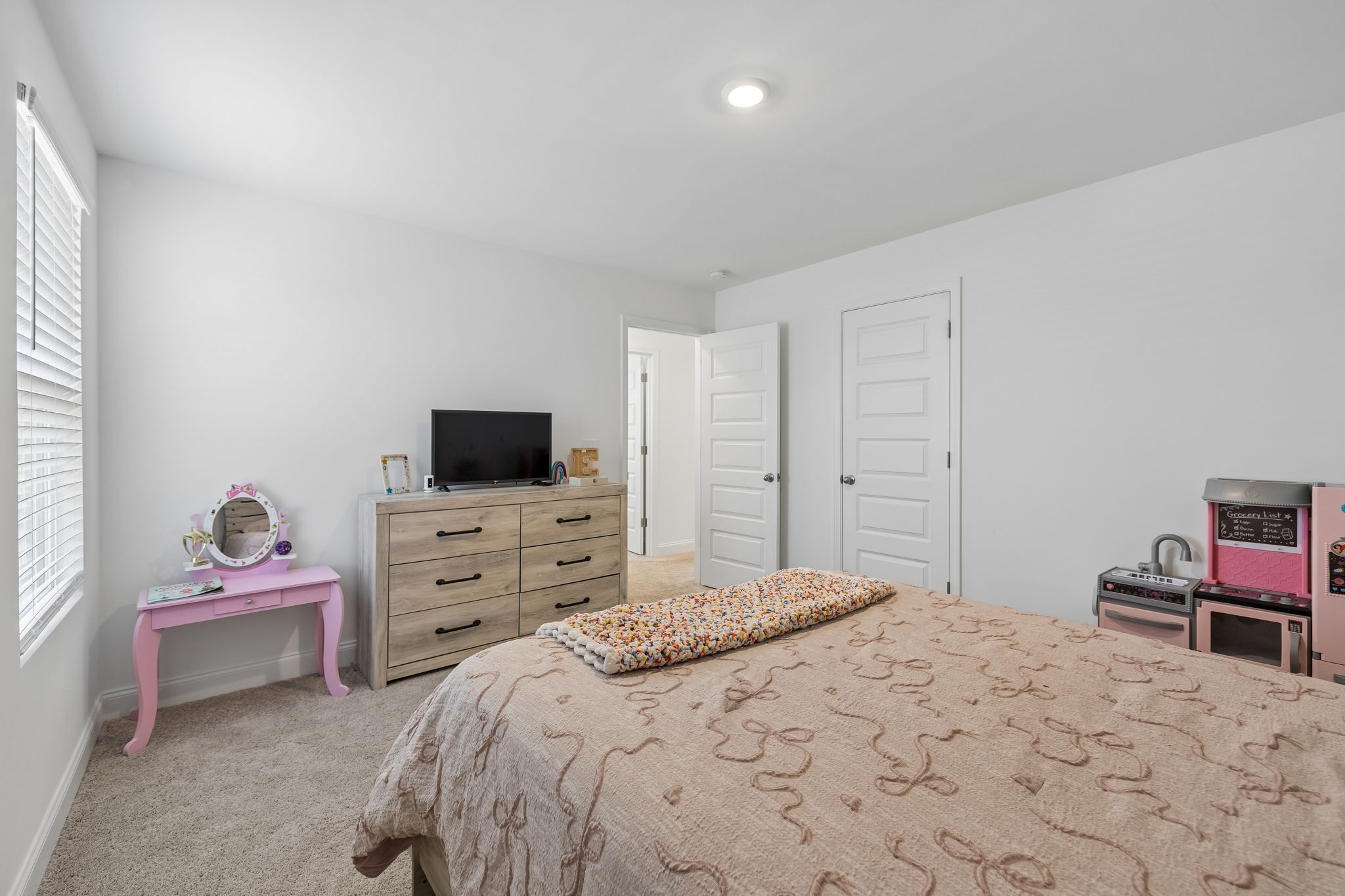 3613 Elene Way Property Photo 39