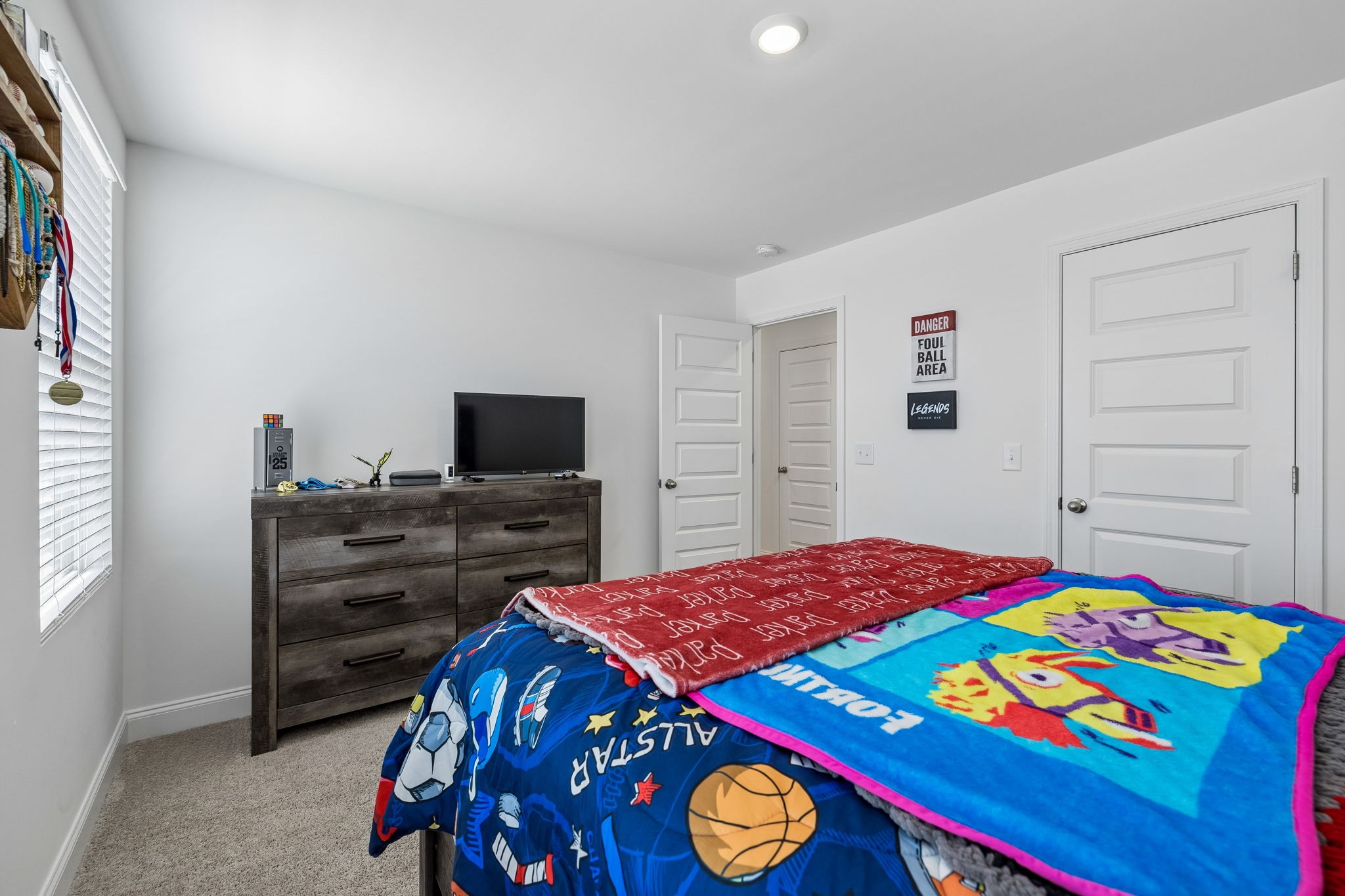 3613 Elene Way Property Photo 41