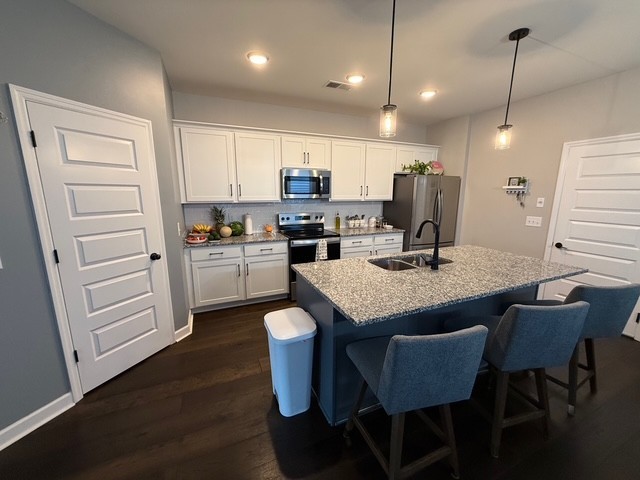 1737 Fenway Loop Property Photo 4