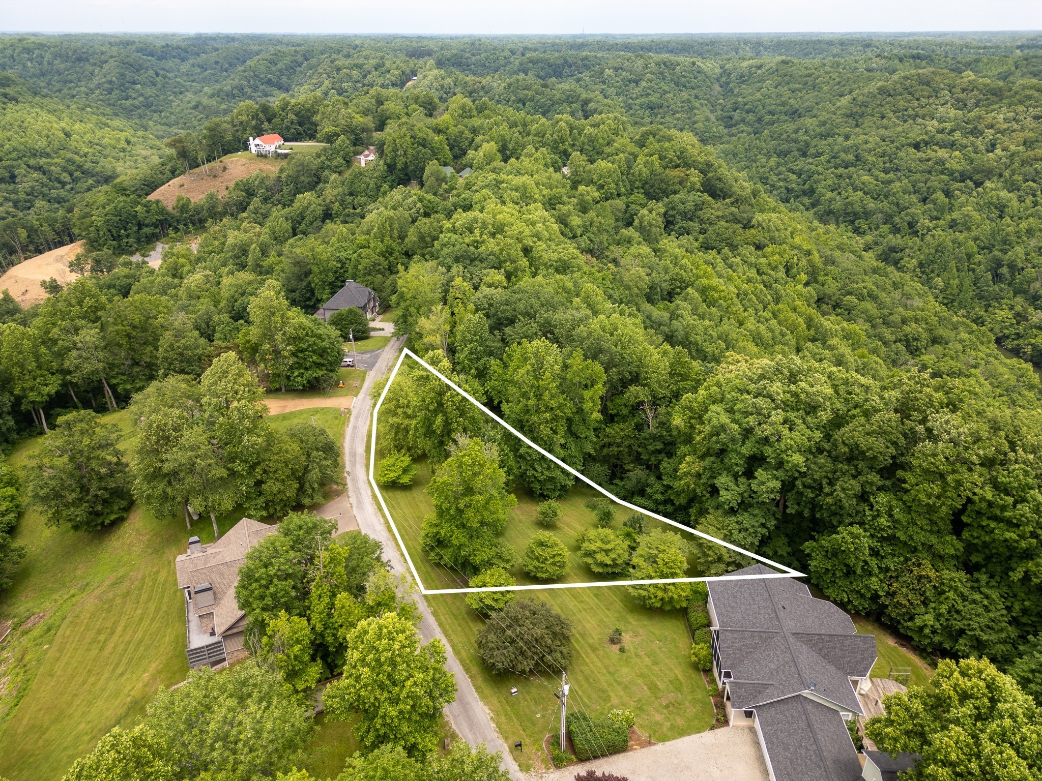 1 Lafever Ridge Rd Property Photo 1