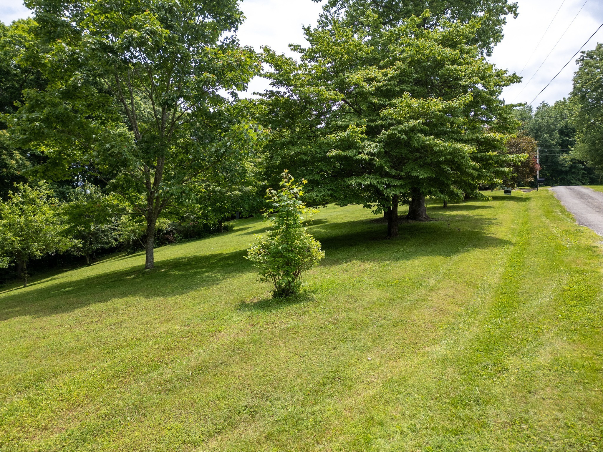 1 Lafever Ridge Rd Property Photo 2