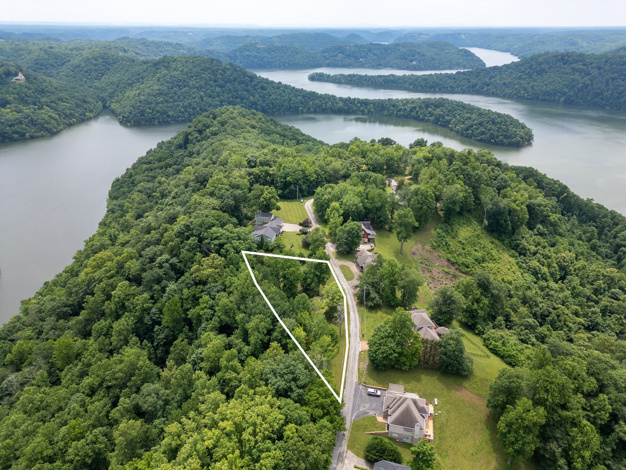 1 Lafever Ridge Rd Property Photo 5