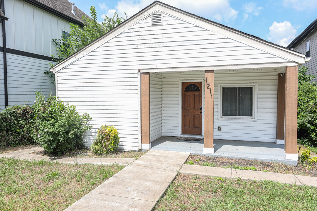 1211 14th Ave, S Property Photo 1