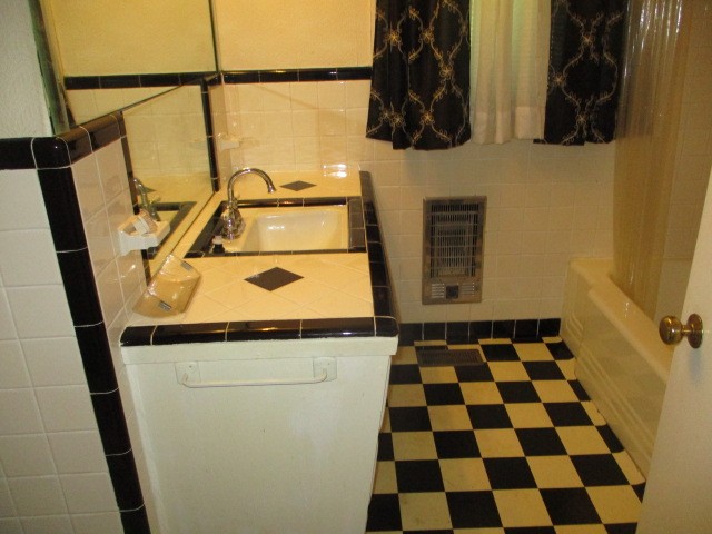 218 Glenn Ave Property Photo 5
