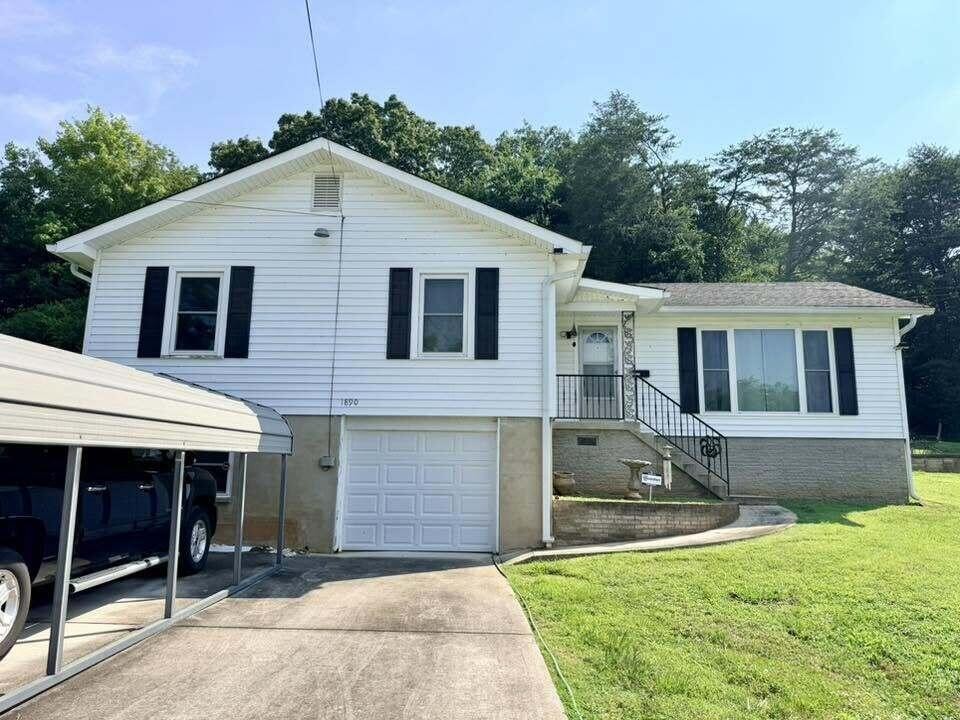 1890 James Ferry Road Property Photo 1