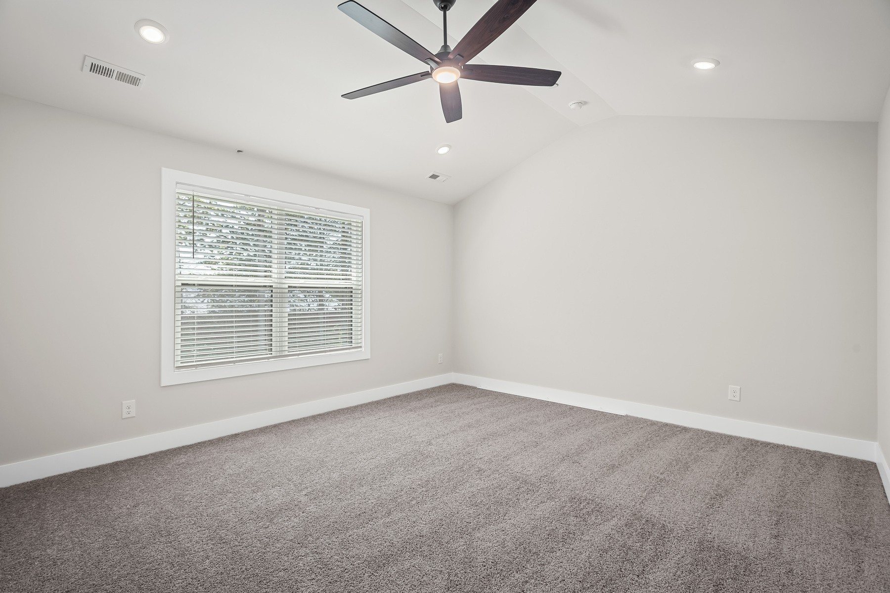 4073 Norman Drive Property Photo 7