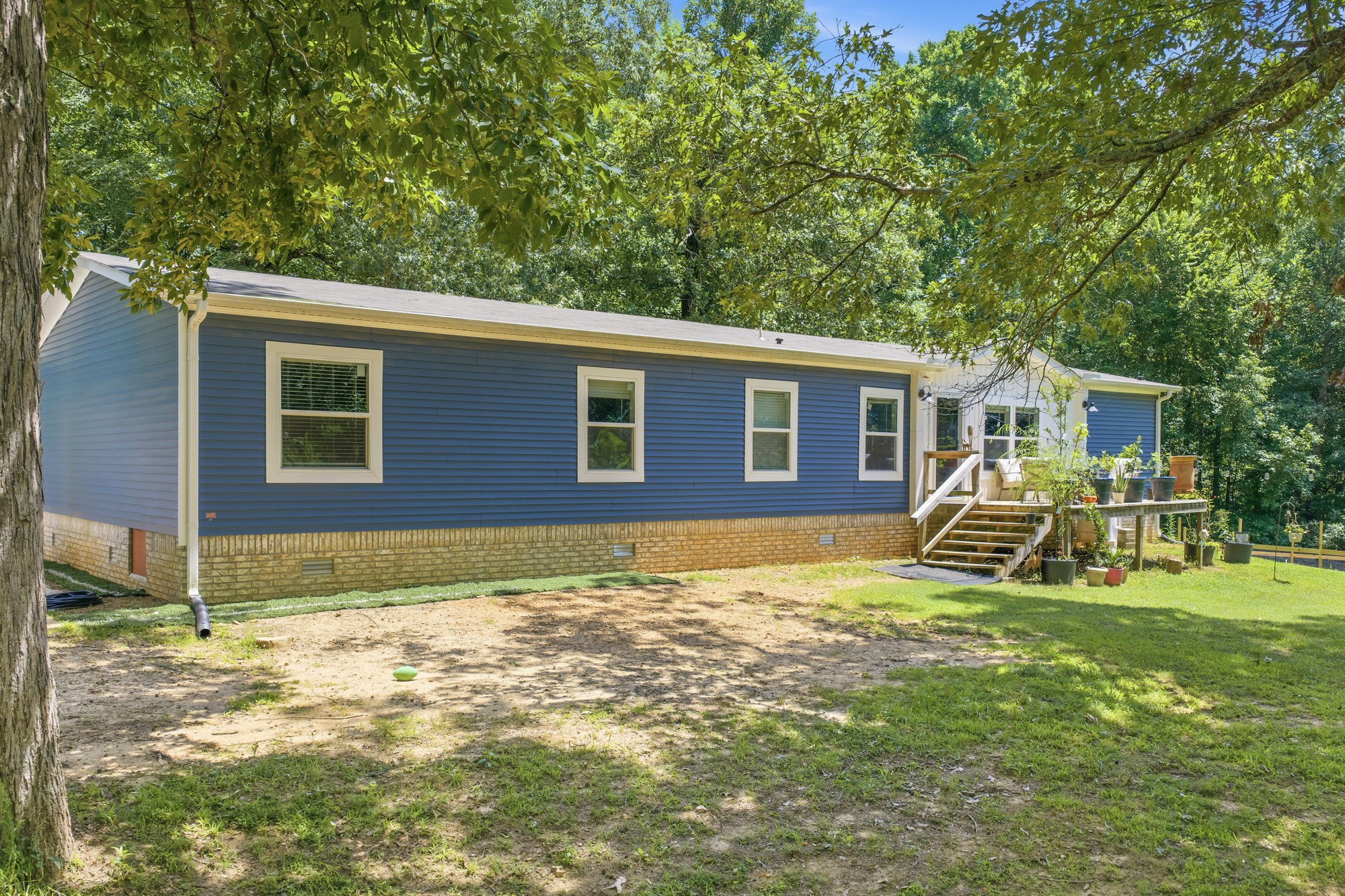 38 Doe Creek Rd Property Photo 3