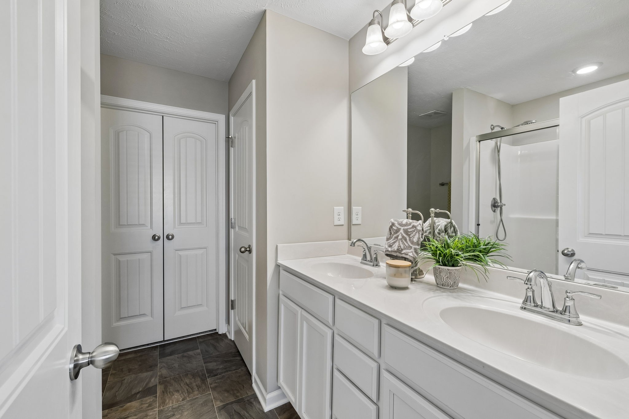 771 Bradburn Village Way Property Photo 16