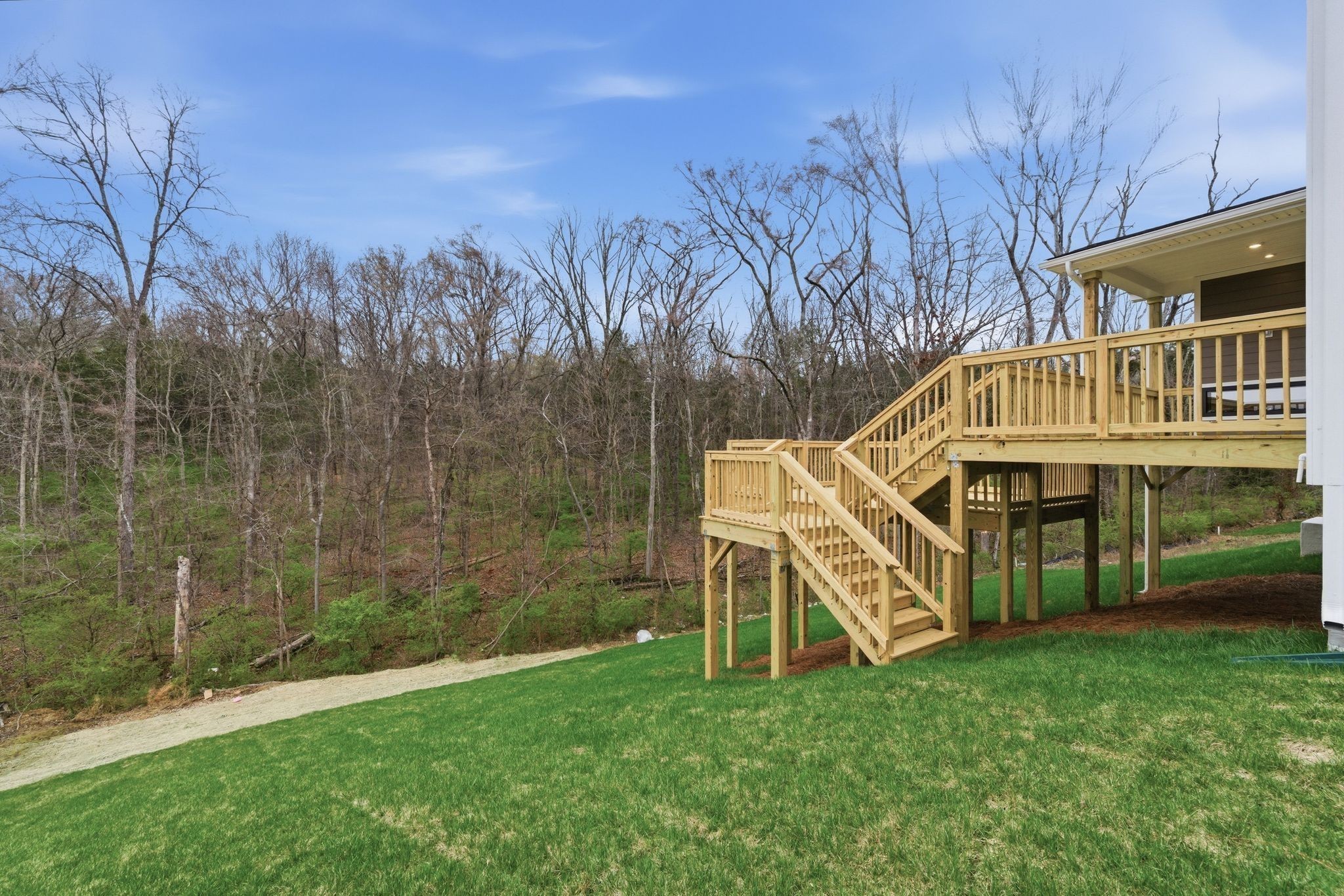 1231 Wallace Way Property Photo 27