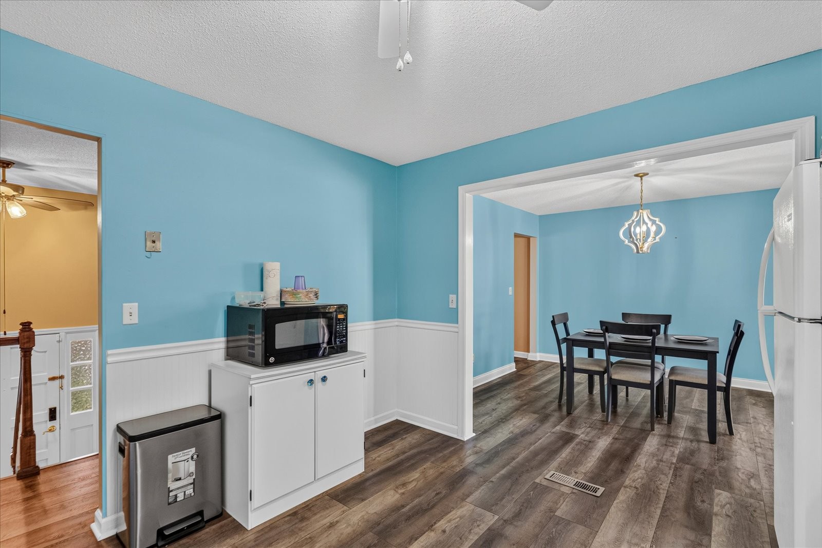 5911 Tyner Ln Property Photo 12