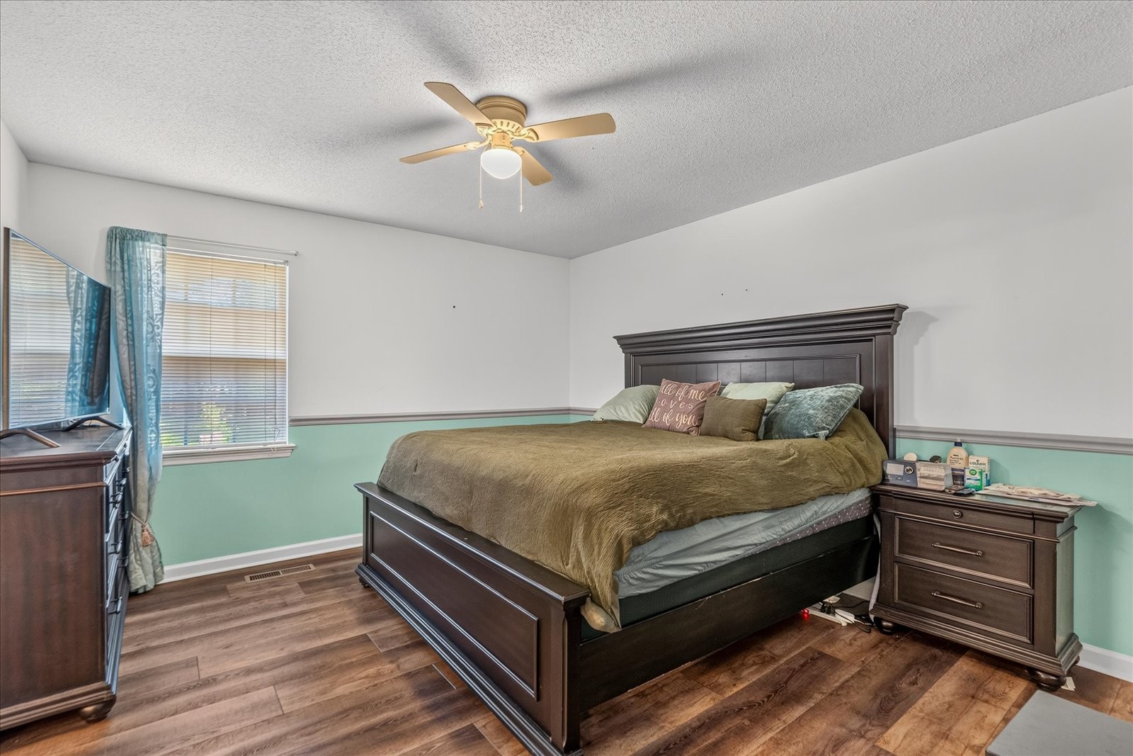 5911 Tyner Ln Property Photo 15