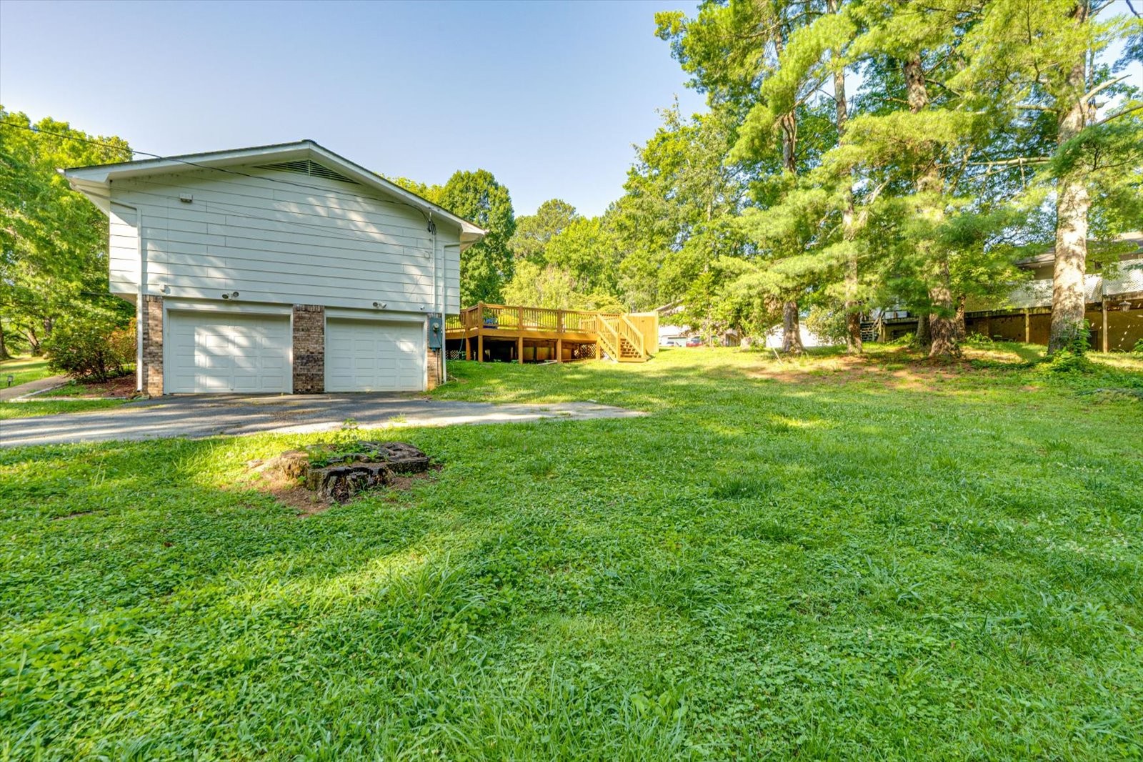 5911 Tyner Ln Property Photo 32