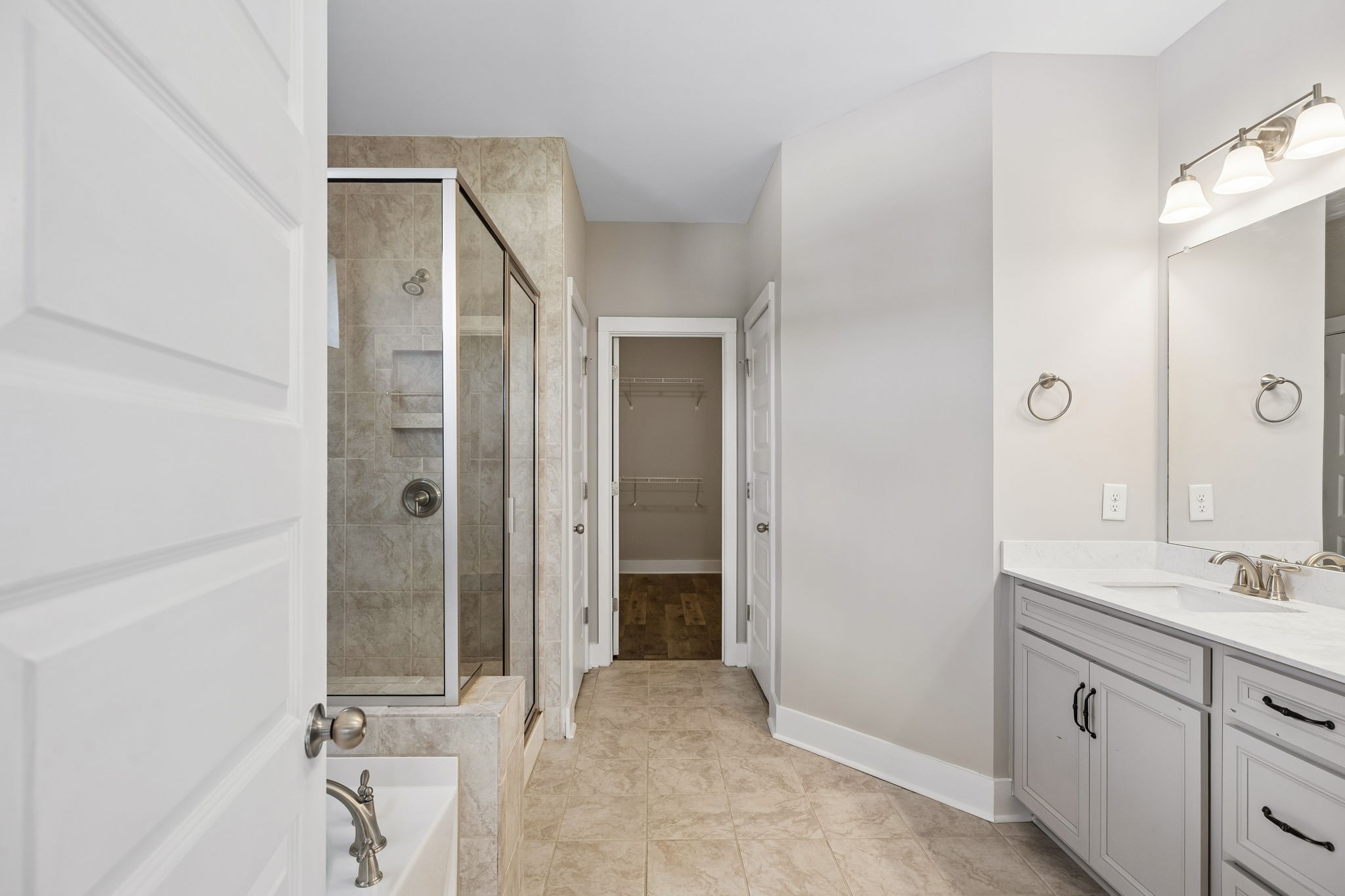 1144 Brixworth Dr Property Photo 38