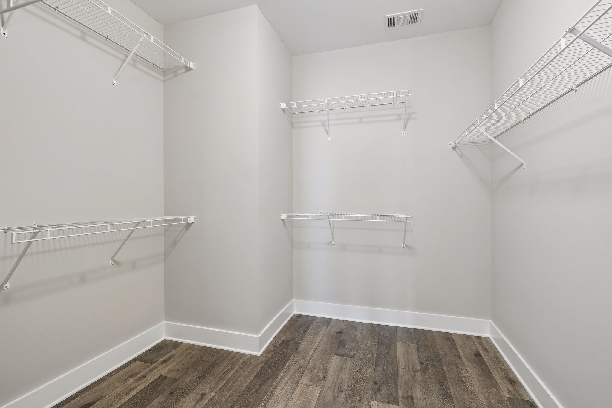 1144 Brixworth Dr Property Photo 41
