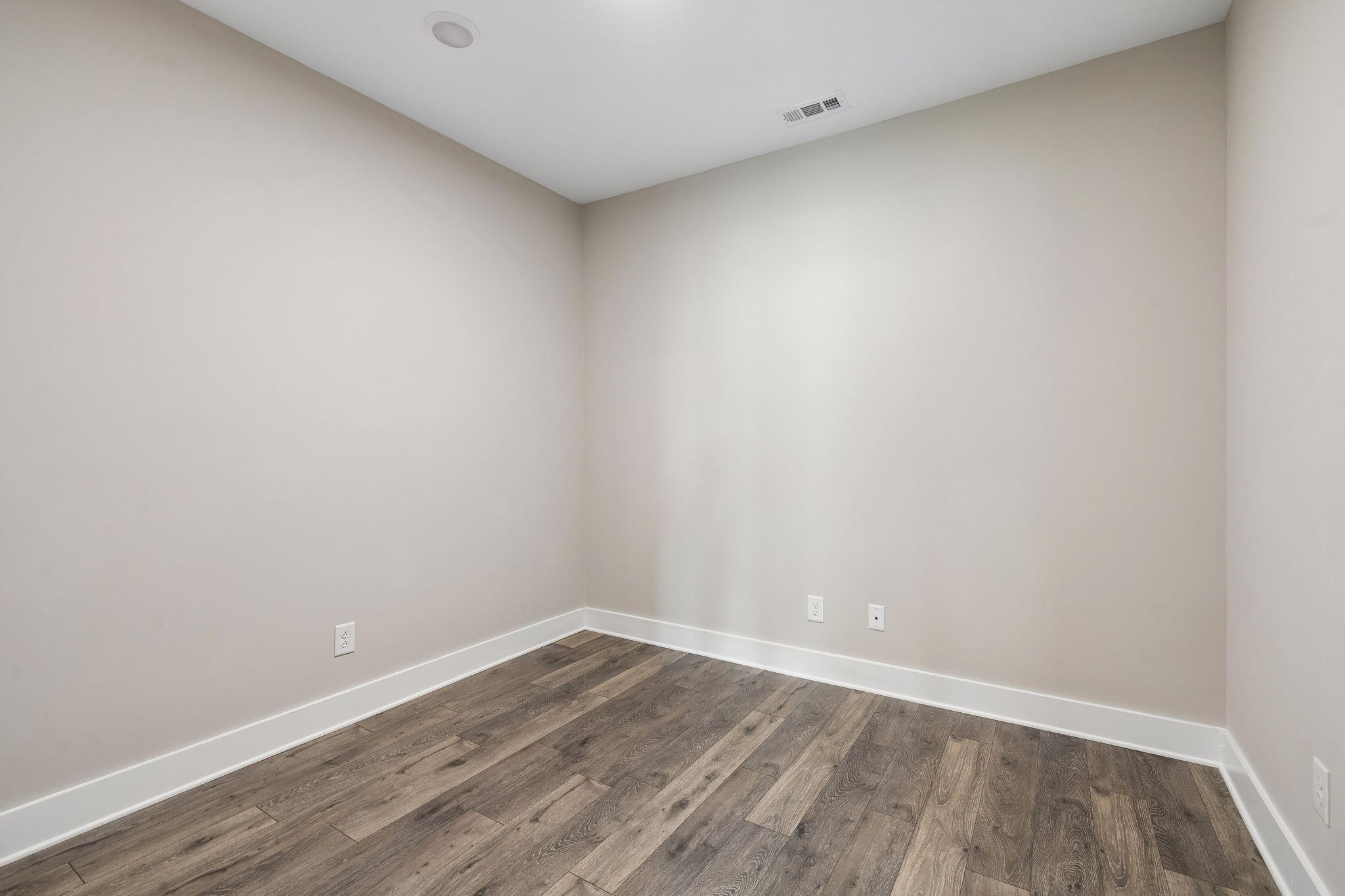 1144 Brixworth Dr Property Photo 42