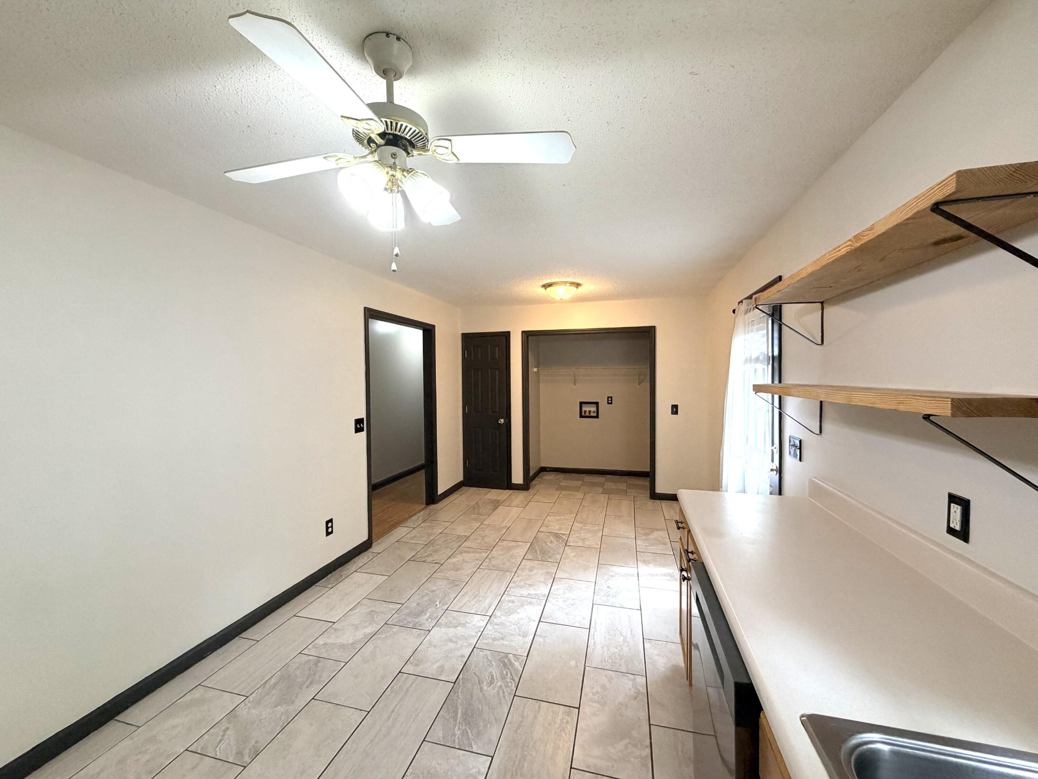 7116 Bramlett Lane Property Photo 10