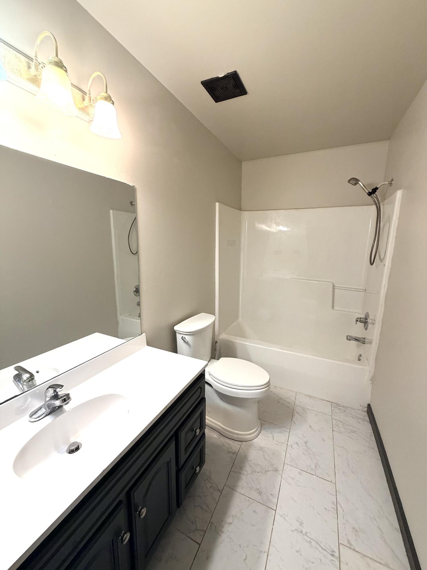 7116 Bramlett Lane Property Photo 12