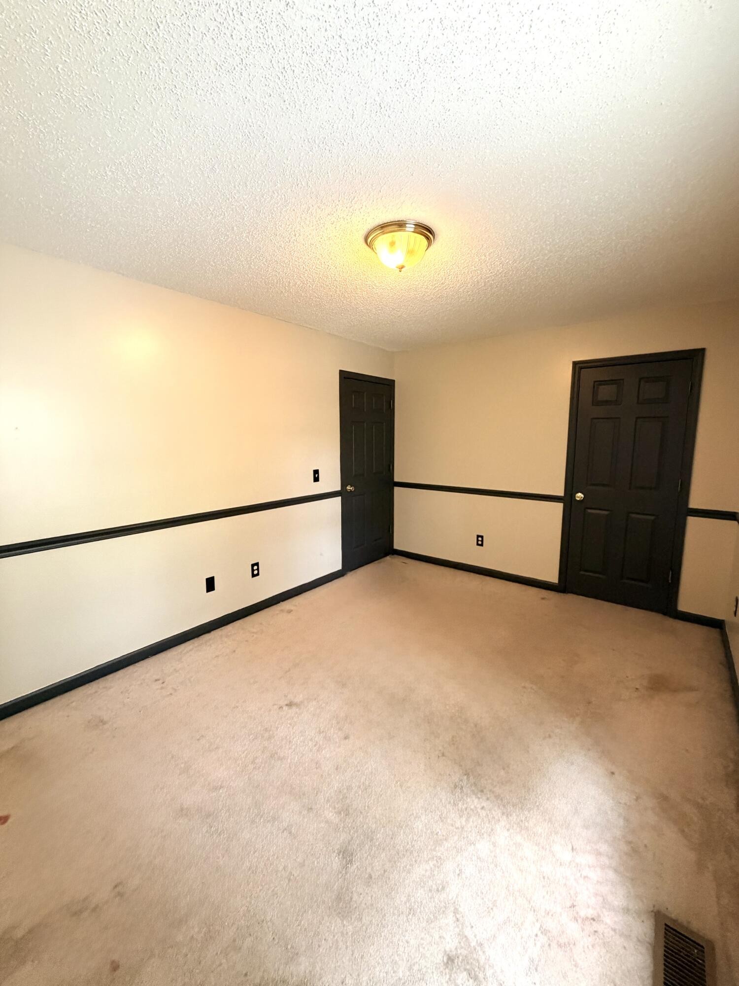7116 Bramlett Lane Property Photo 16