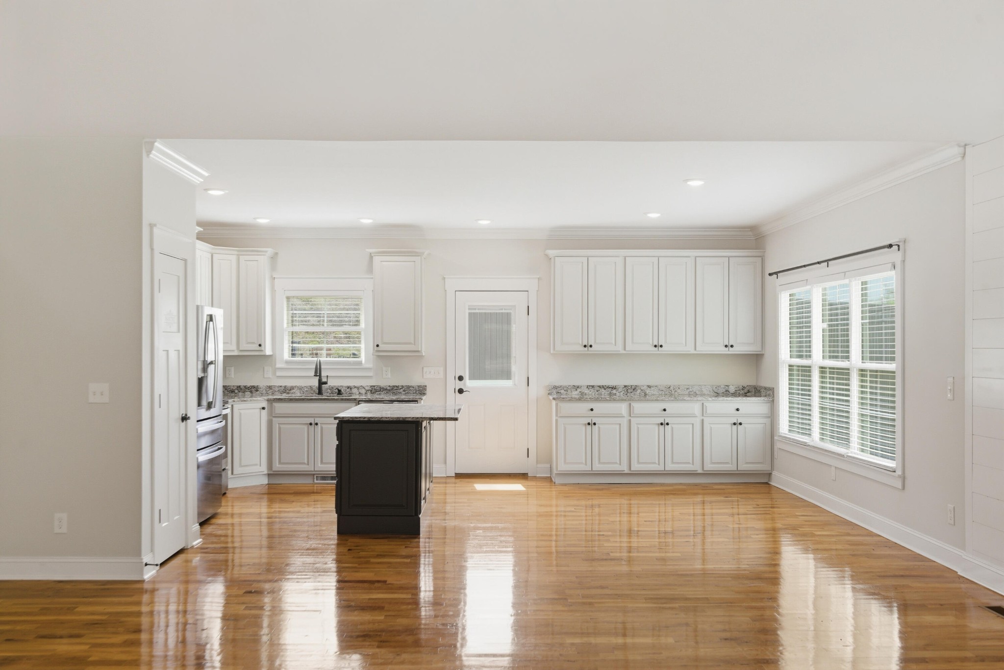 120 Stonewood Drive, Nw Property Photo 5