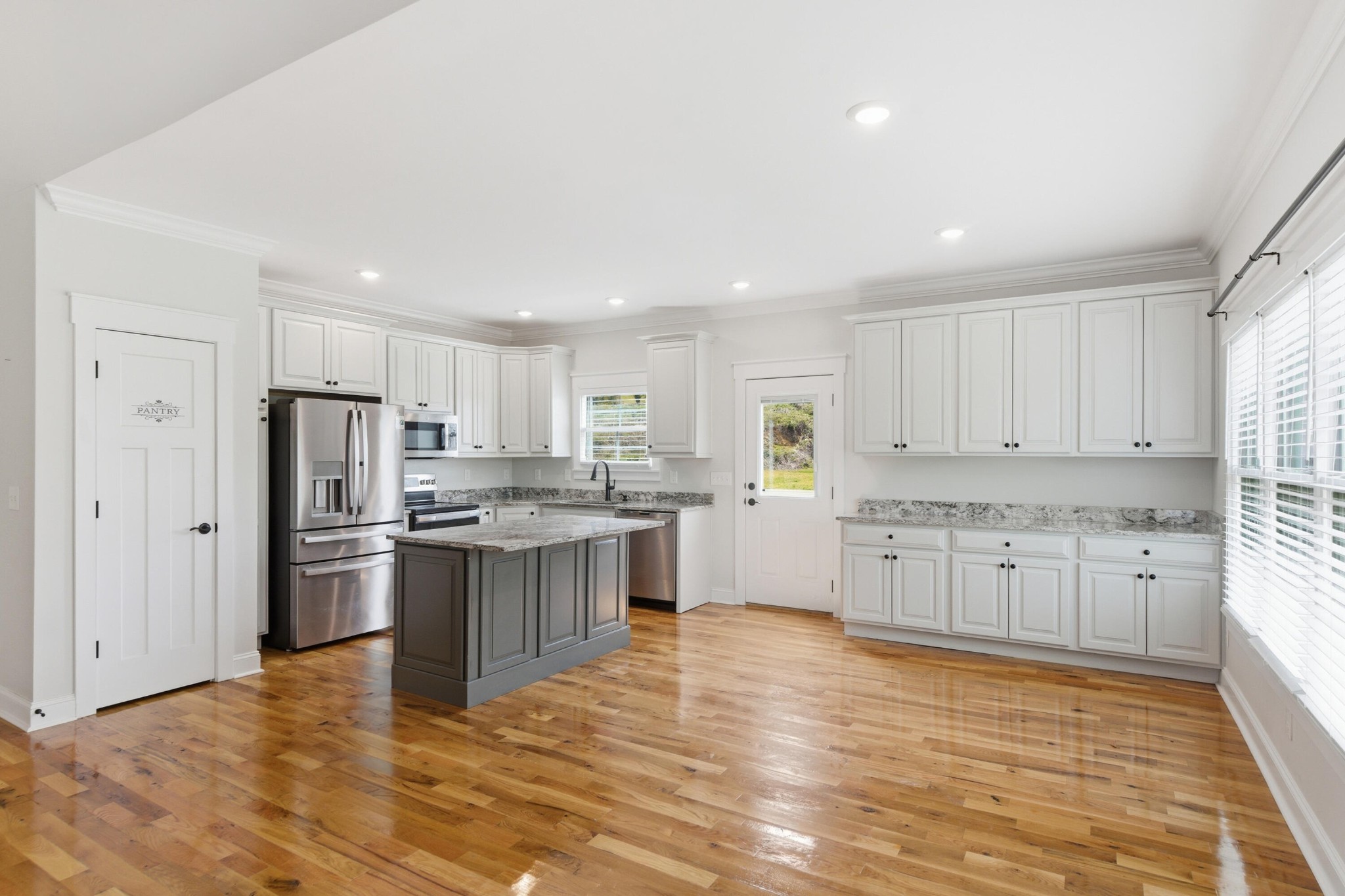 120 Stonewood Drive, Nw Property Photo 10
