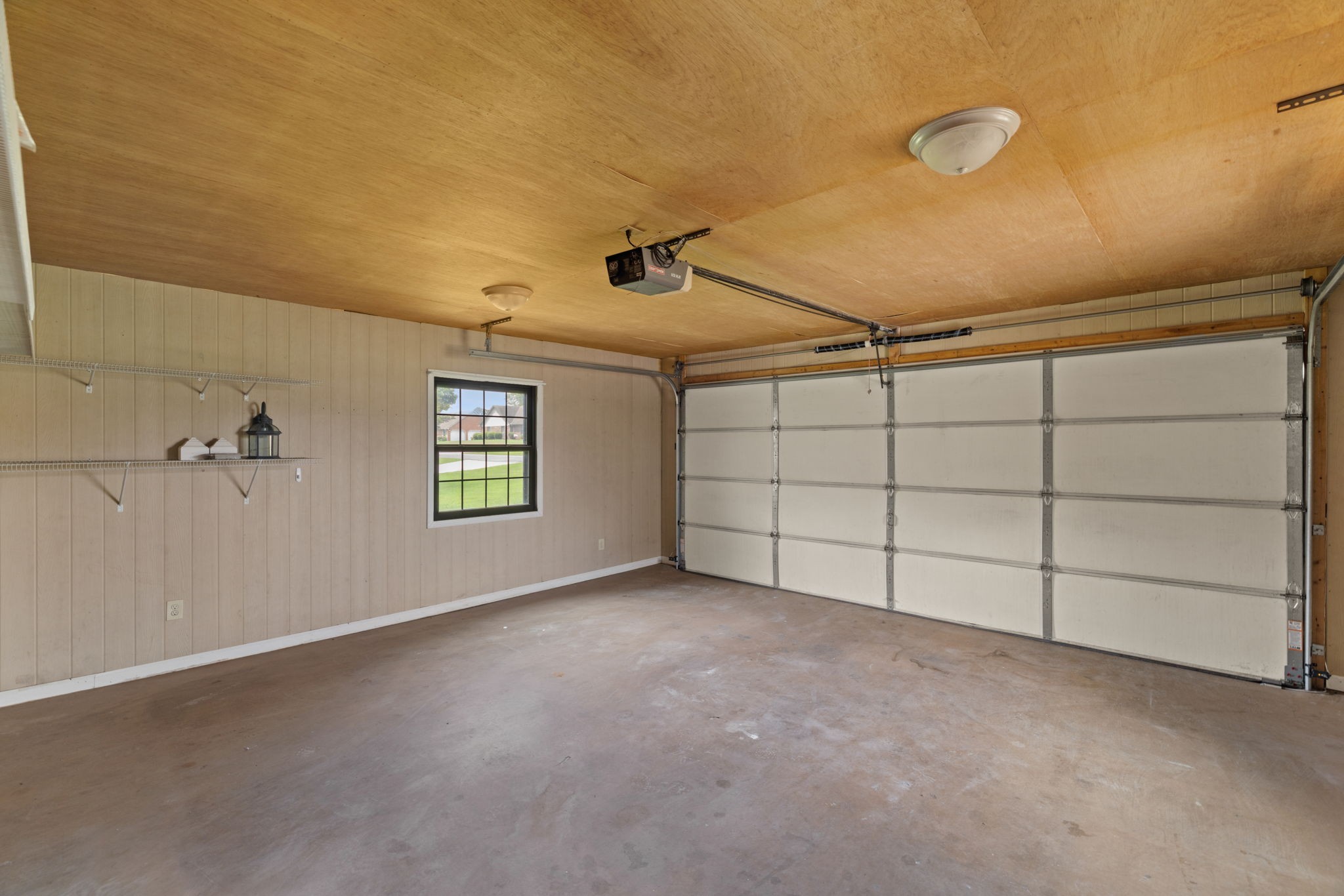 215 Oakview Cir Property Photo 31