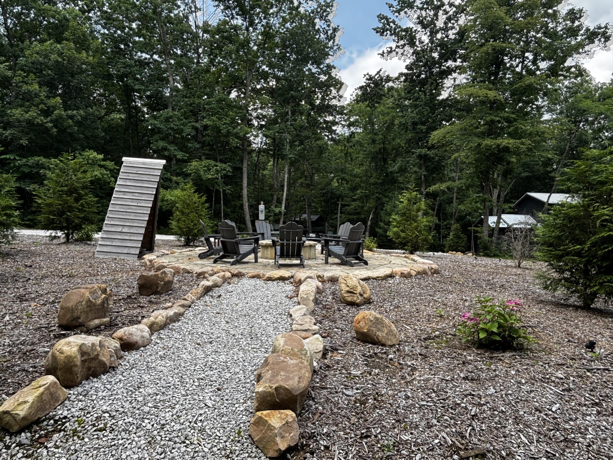63 Sunset Bluff Way Property Photo 4
