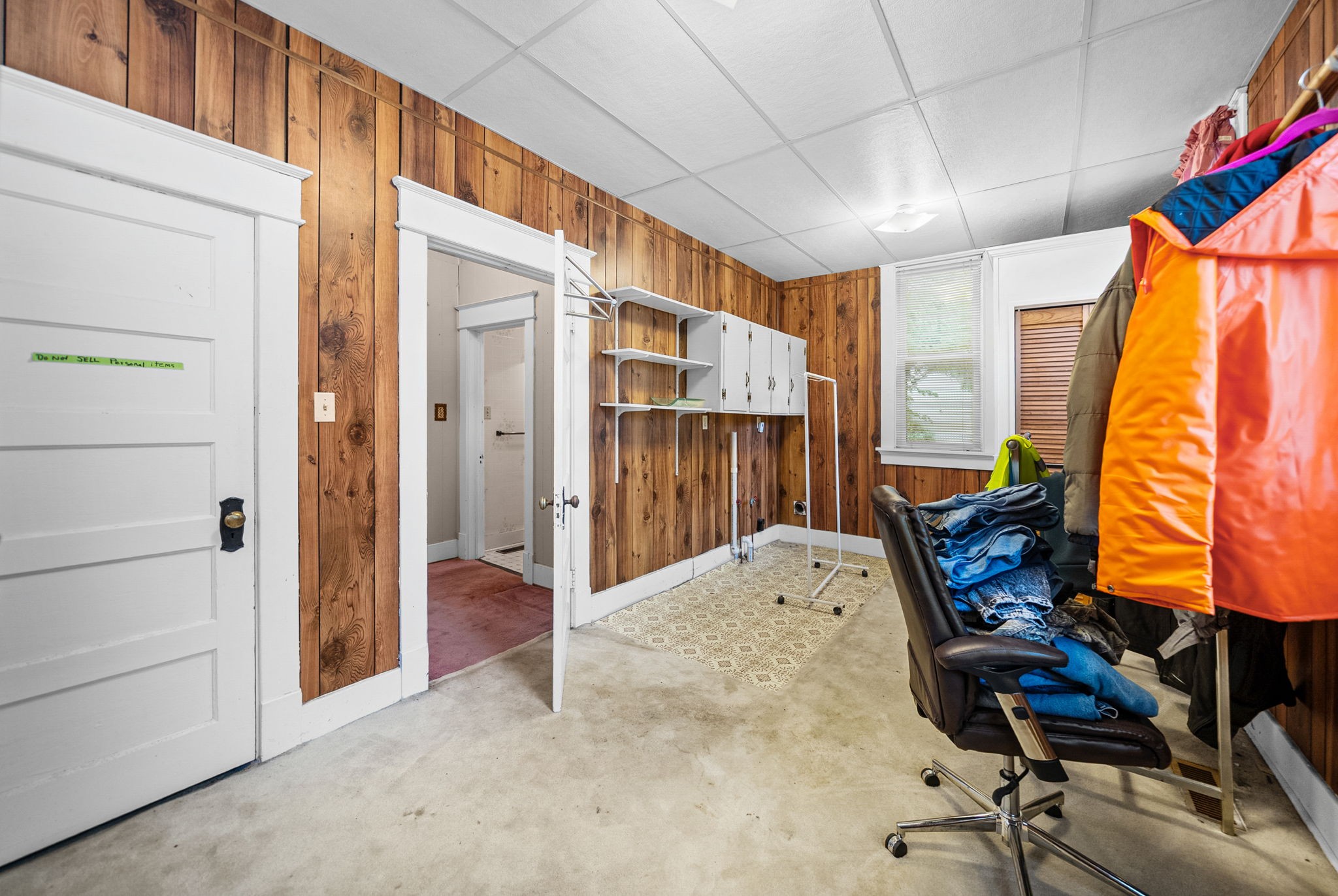 112 E Park St Property Photo 43