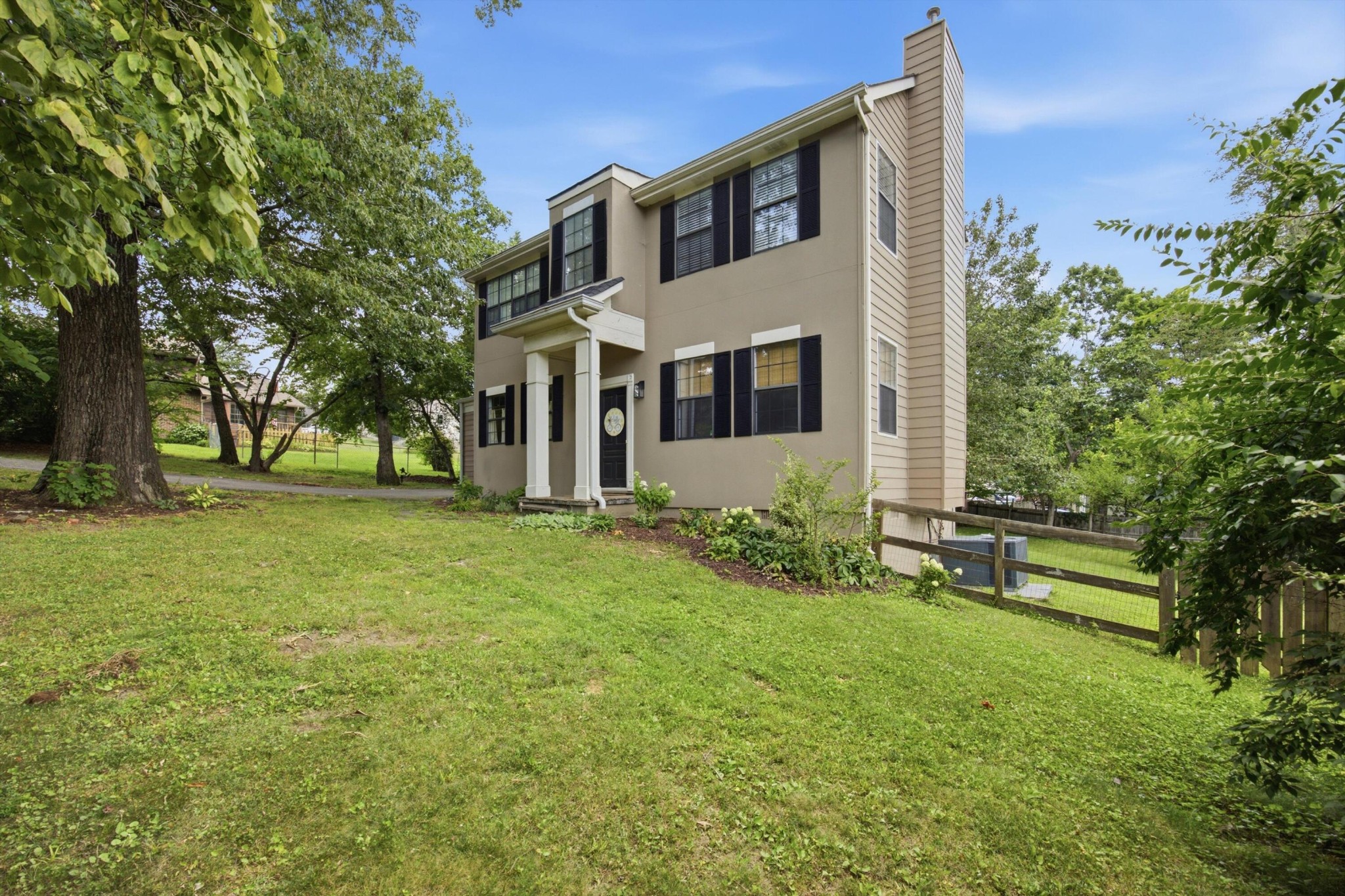 106 Claire Street Property Photo 1