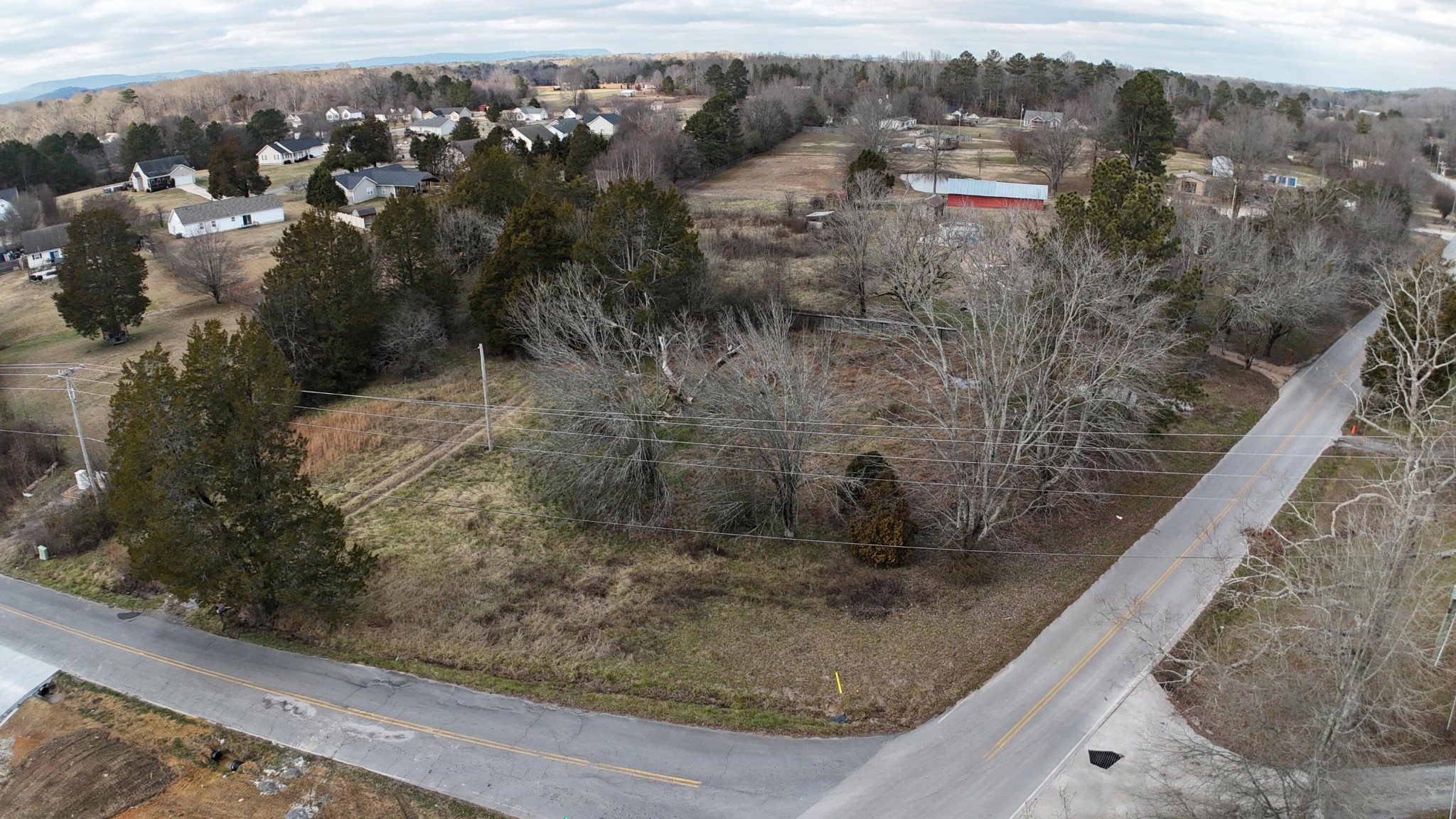 1585 E Reed Road Property Photo 1