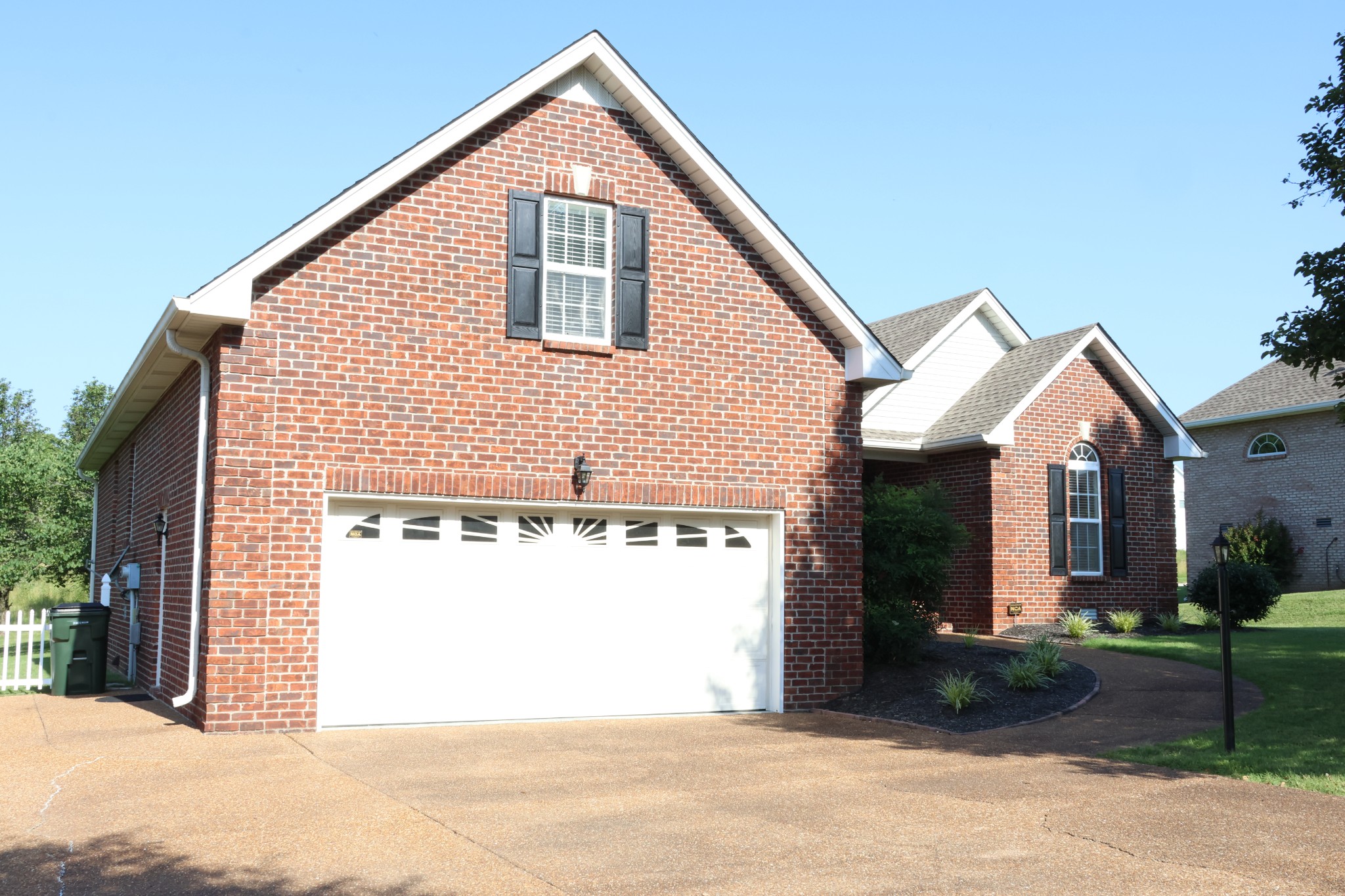 332 Hazeltine Dr