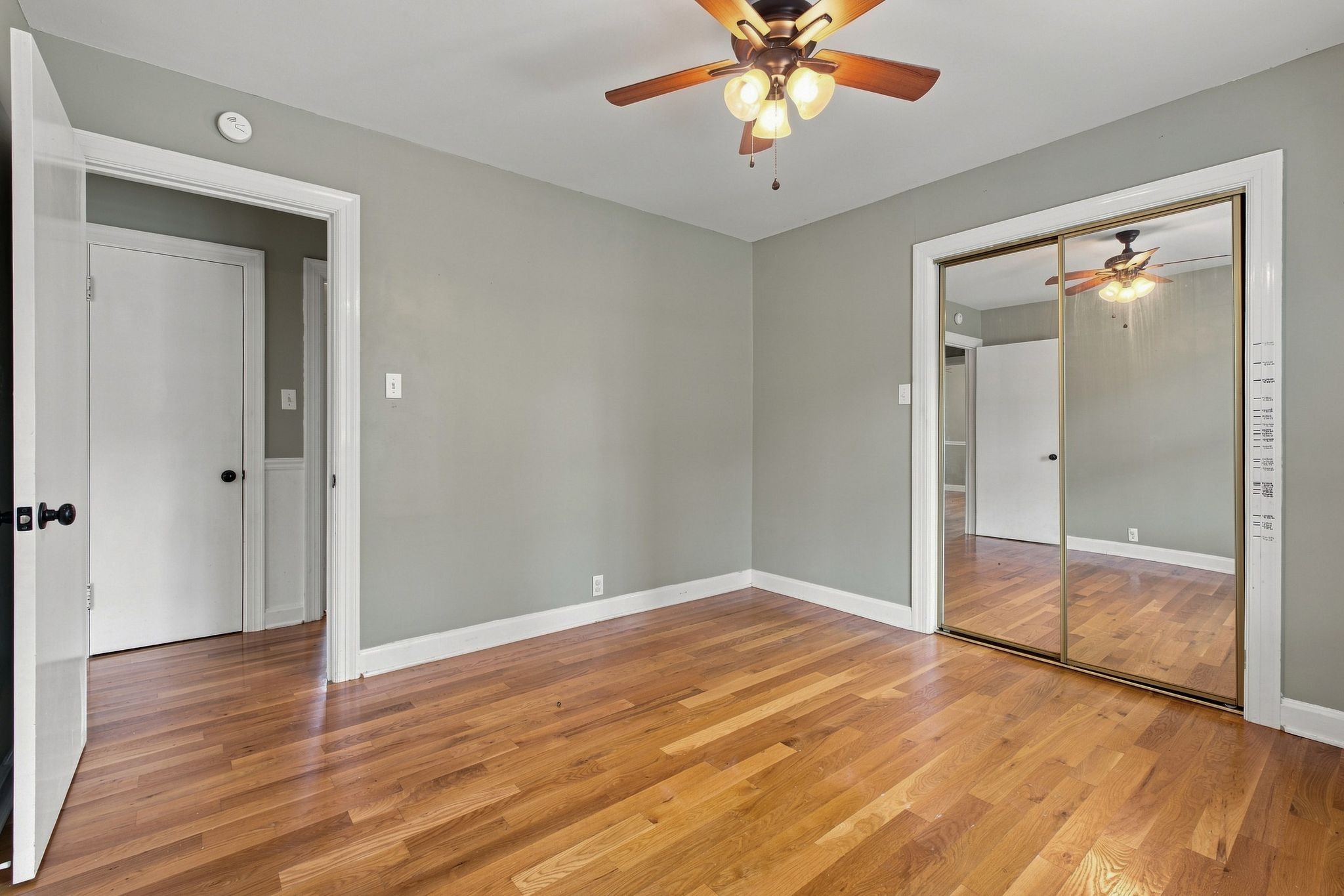 122 Hammond Ave Property Photo 25