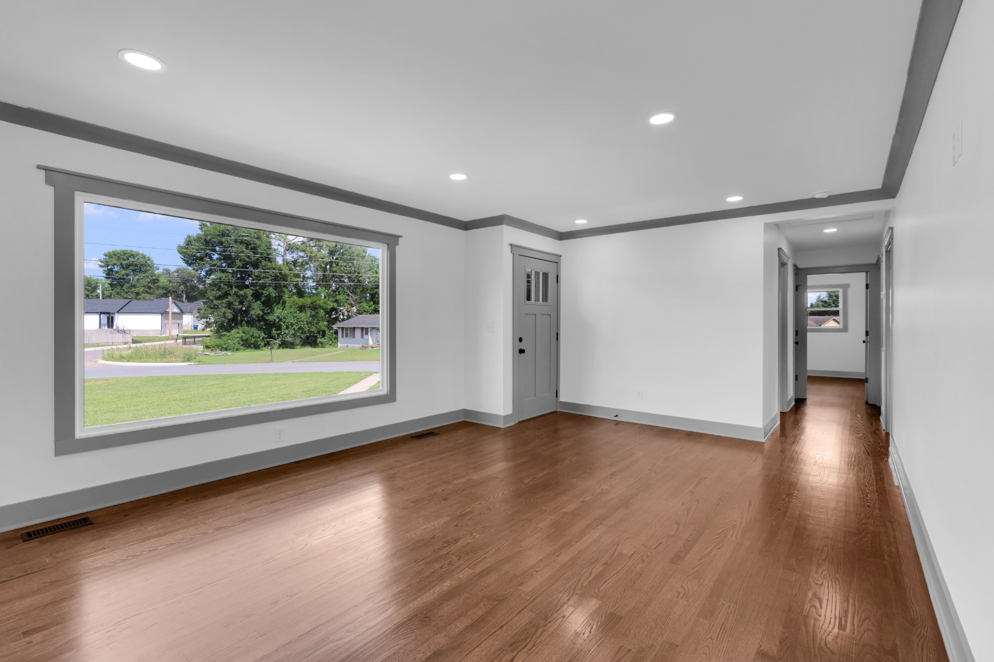 202 Lee Ln Property Photo 4