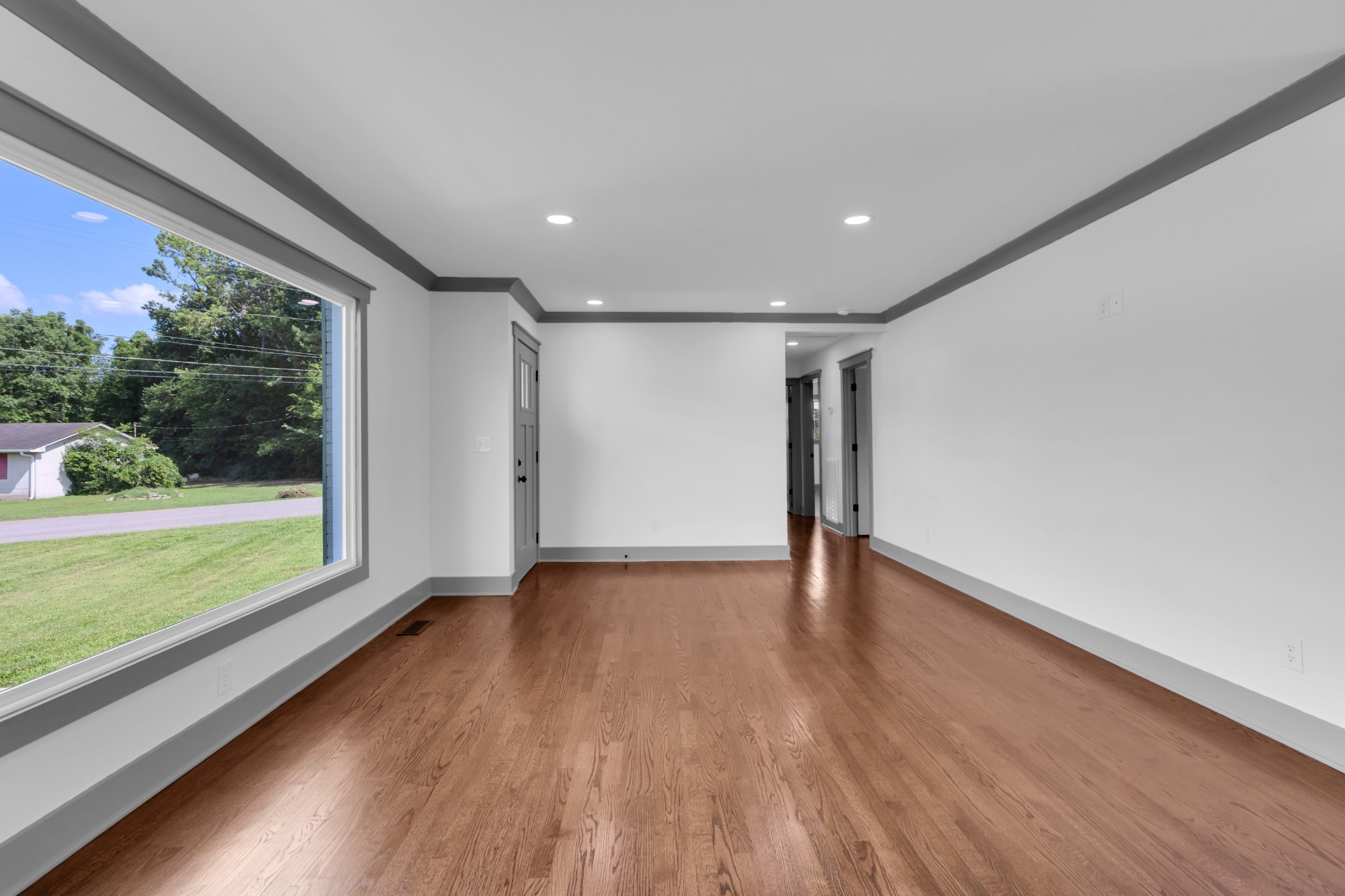 202 Lee Ln Property Photo 5
