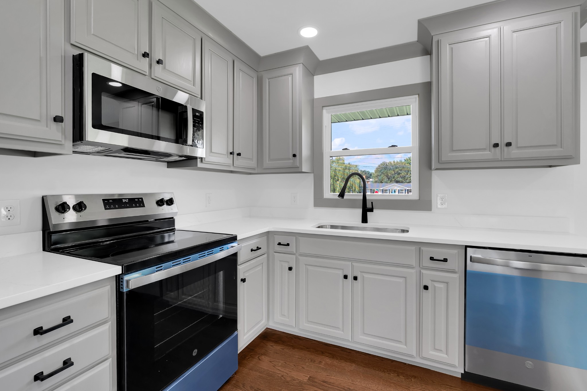 202 Lee Ln Property Photo 12