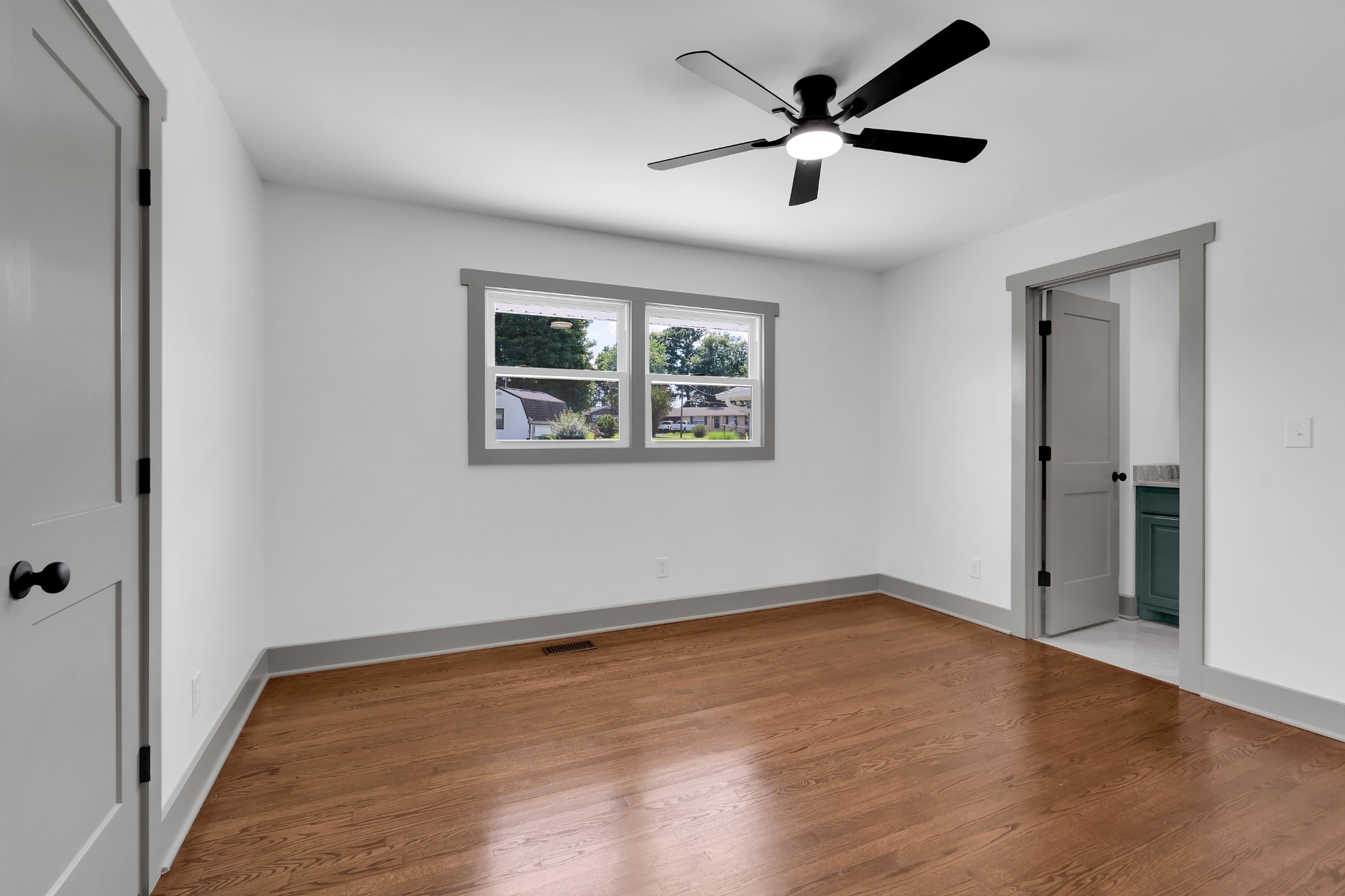 202 Lee Ln Property Photo 28