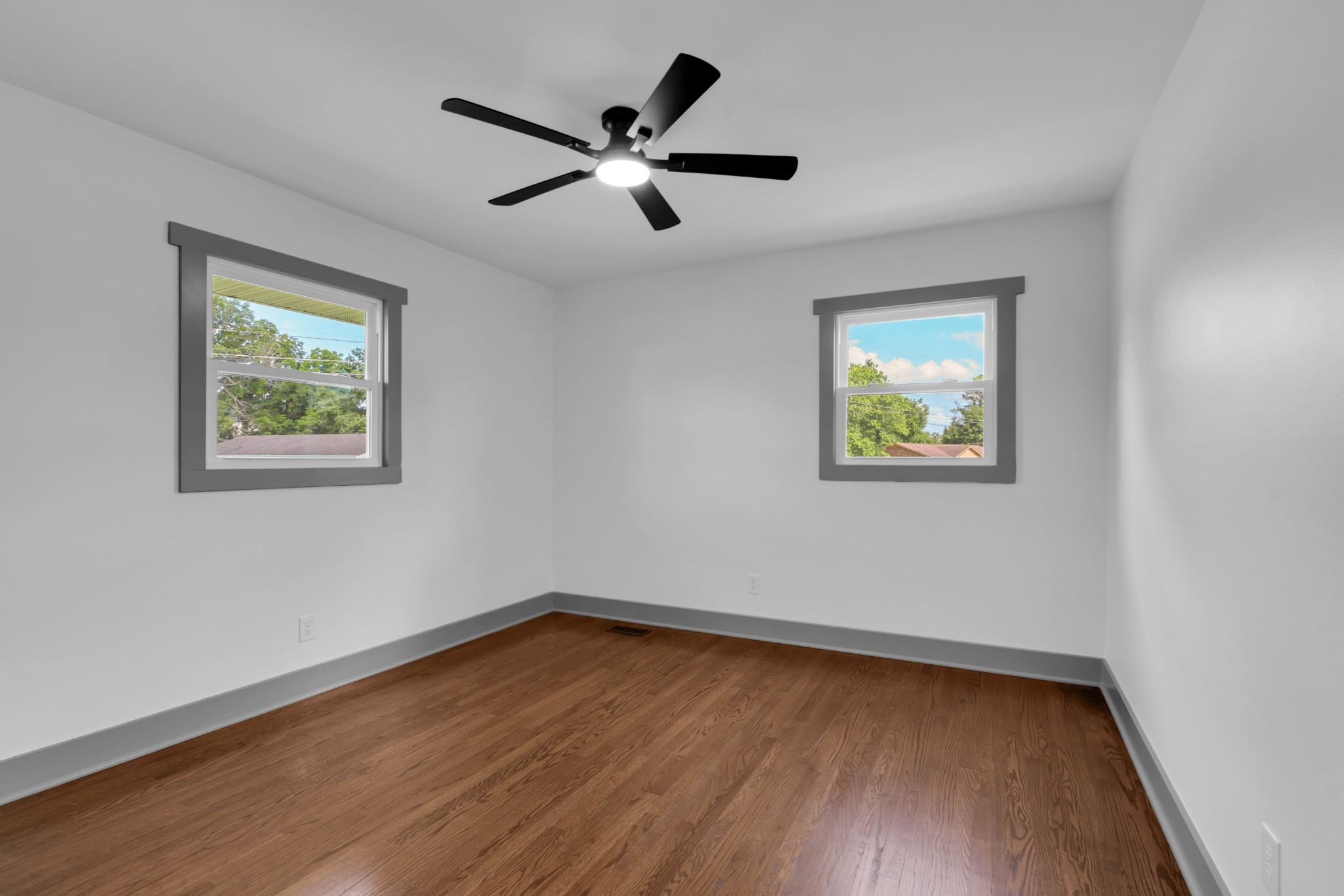 202 Lee Ln Property Photo 42
