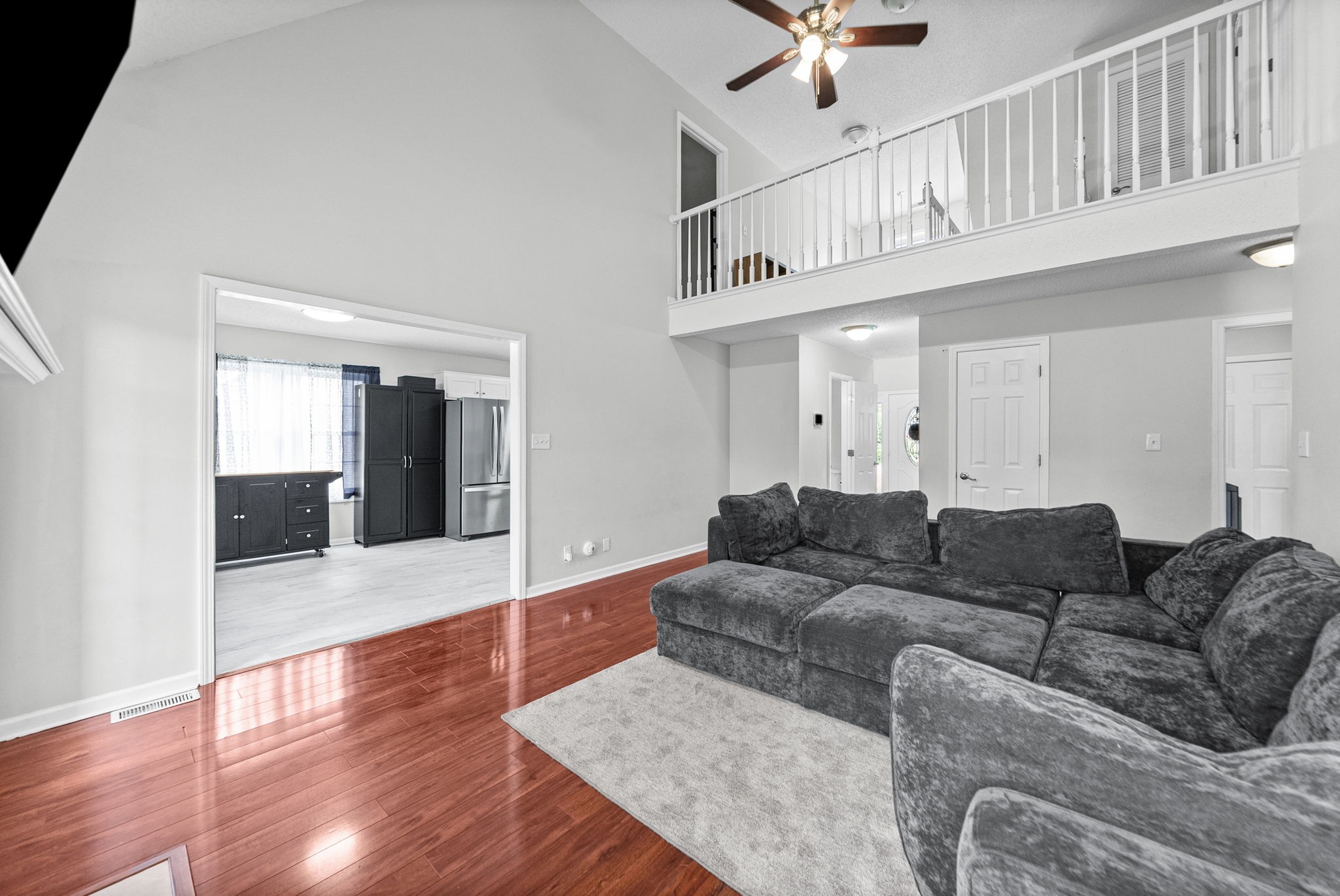 1283 Carnation Ct Property Photo 6