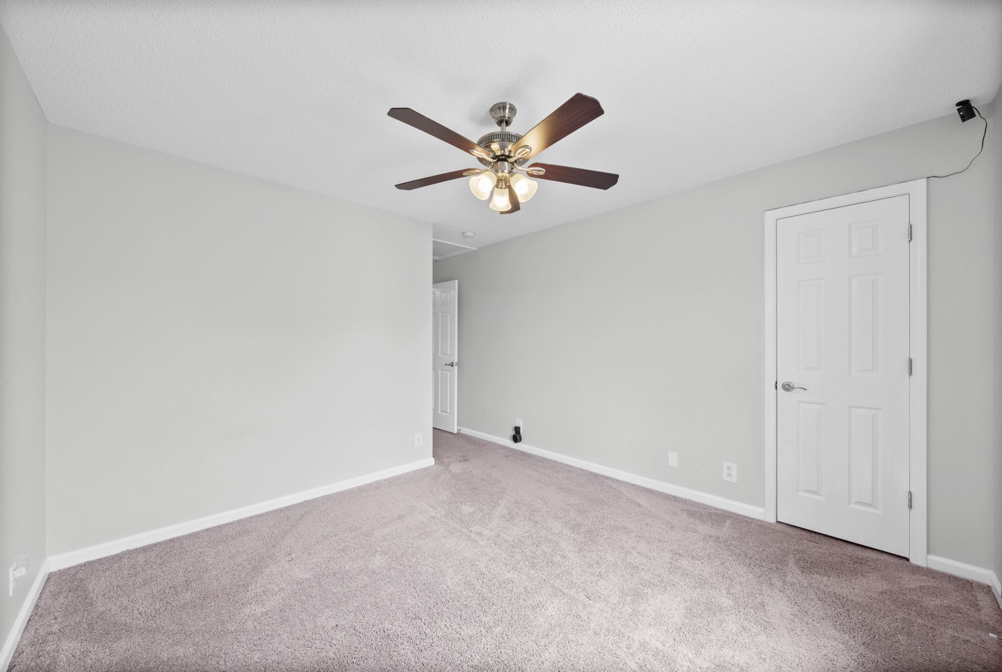 1283 Carnation Ct Property Photo 21