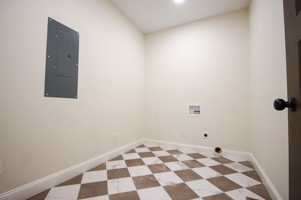 401 Crossvine Rd Property Photo 15