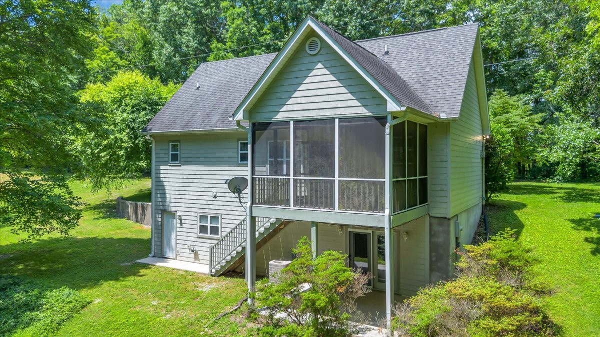 455 Lafever Ridge Rd Property Photo 5