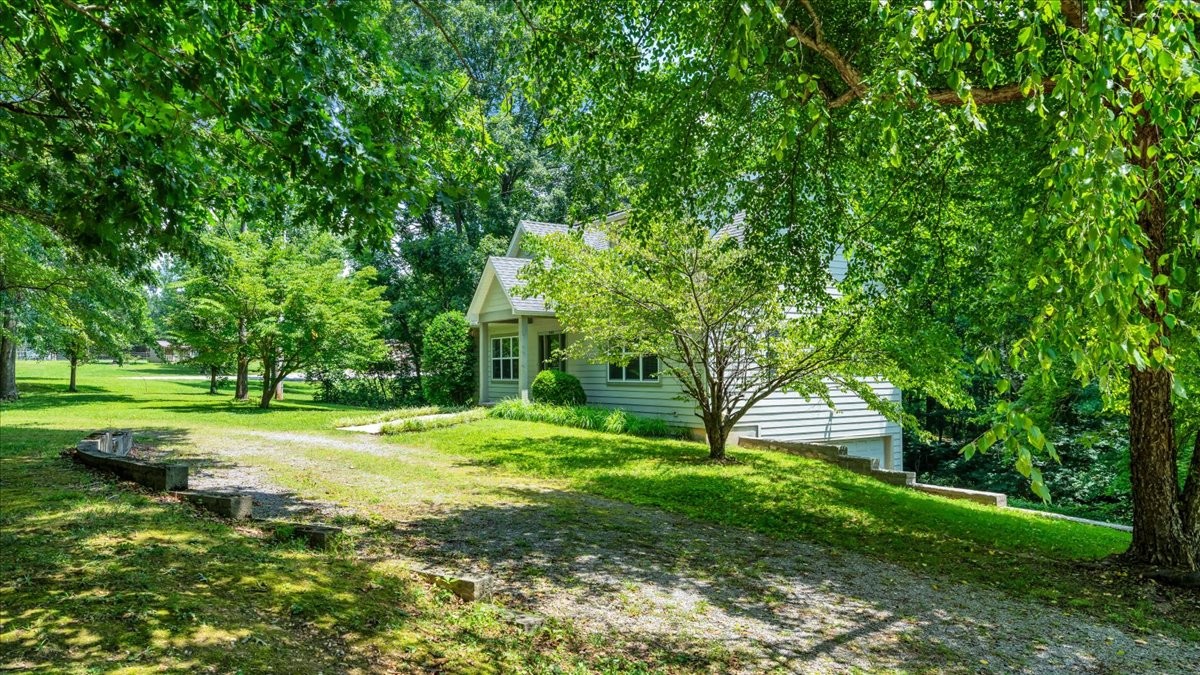 455 Lafever Ridge Rd Property Photo 13