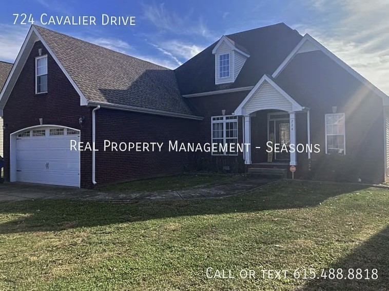 724 Cavalier Dr Property Photo 1