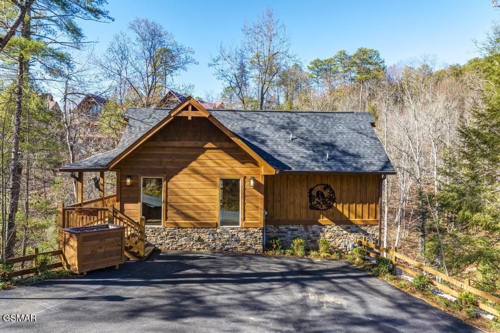 1110 Rocky Creek Way Property Photo 1