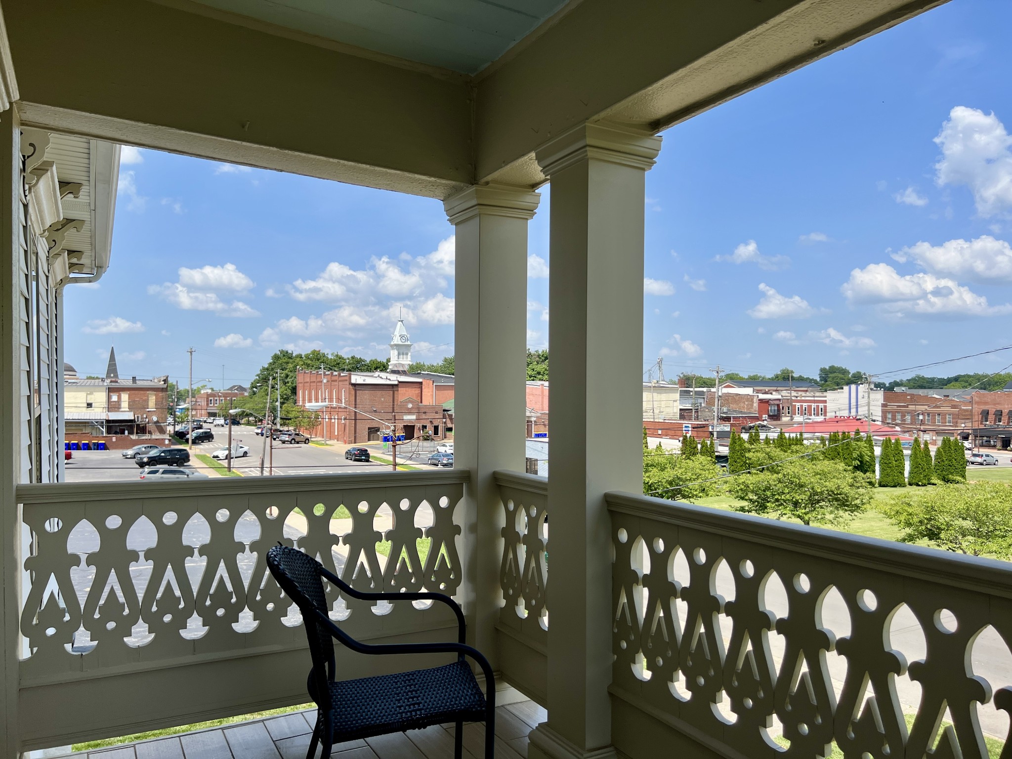 210 S College St Property Photo 23