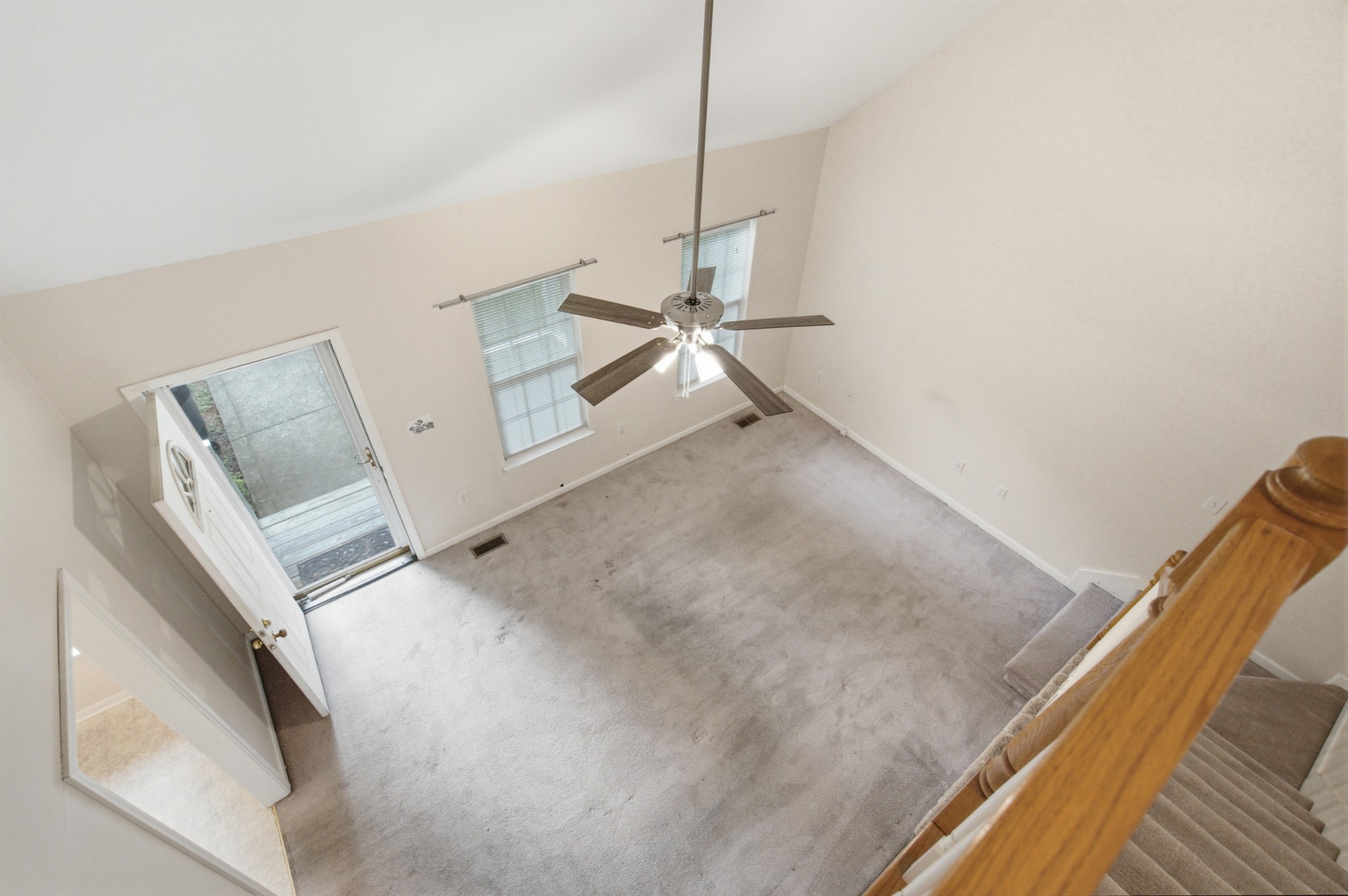 958 Jordan Cir Property Photo 28