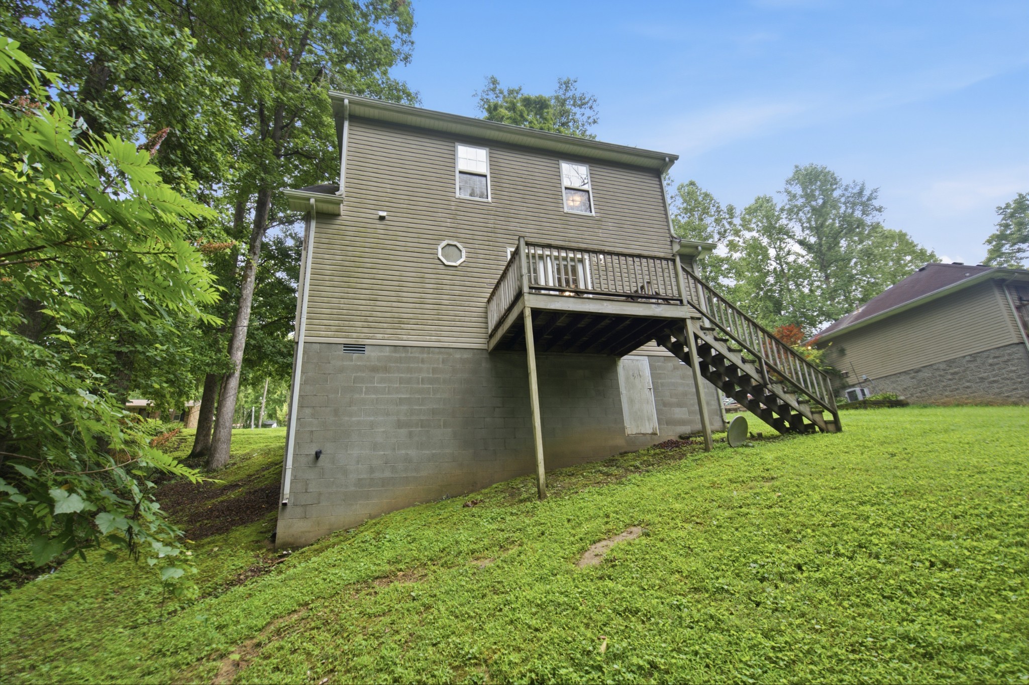 958 Jordan Cir Property Photo 34
