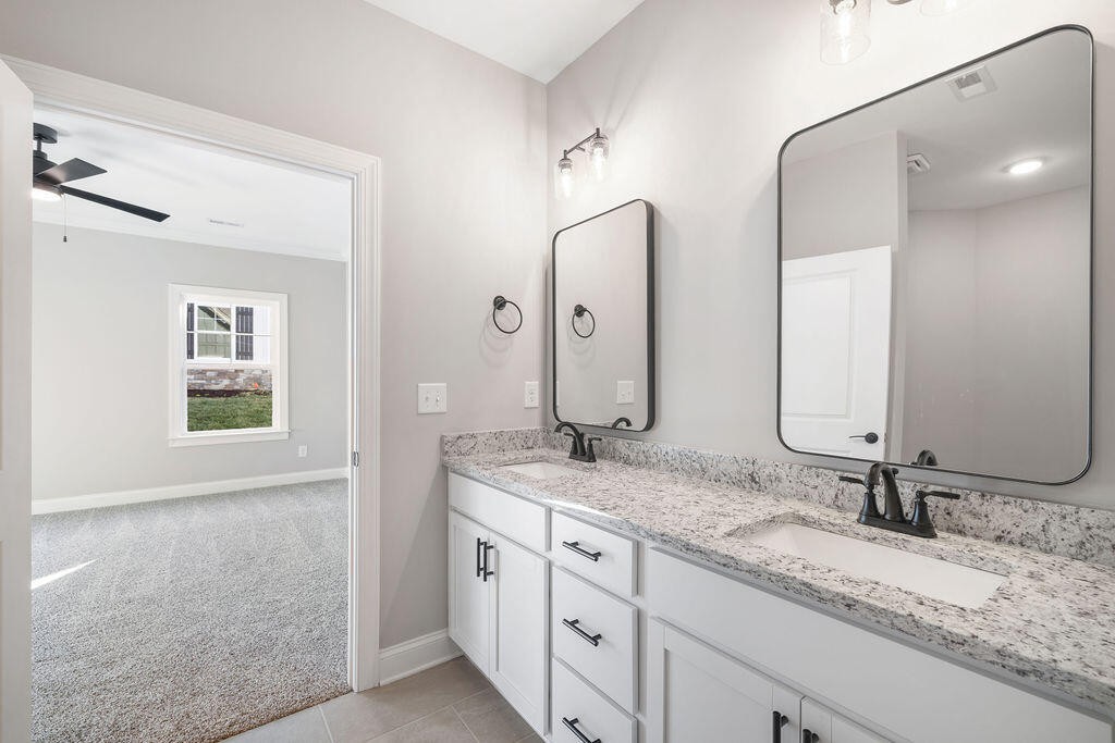92 Founding Way Property Photo 22